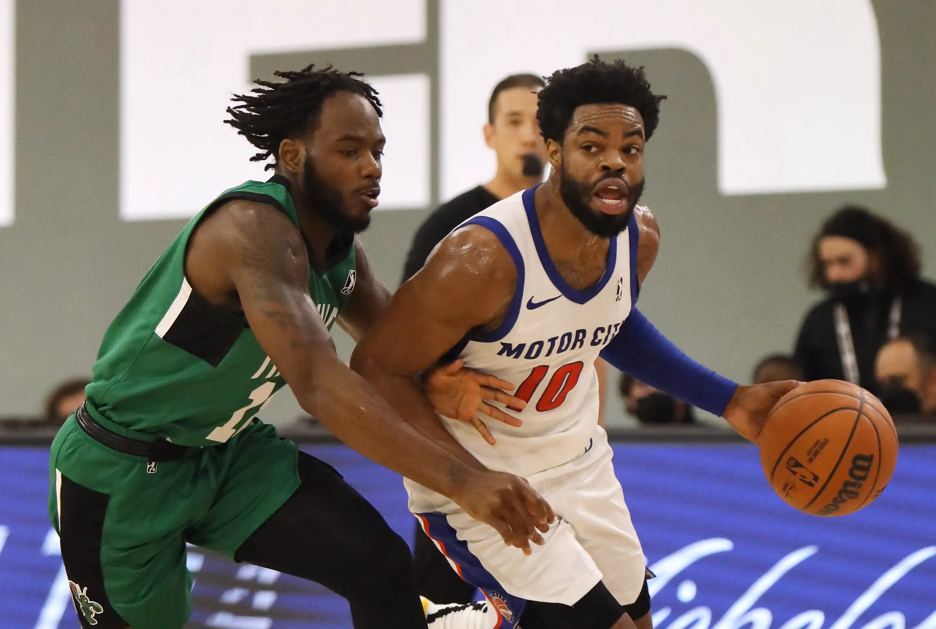 Sydney Sign Import Point Guard Derrick Walton Jr