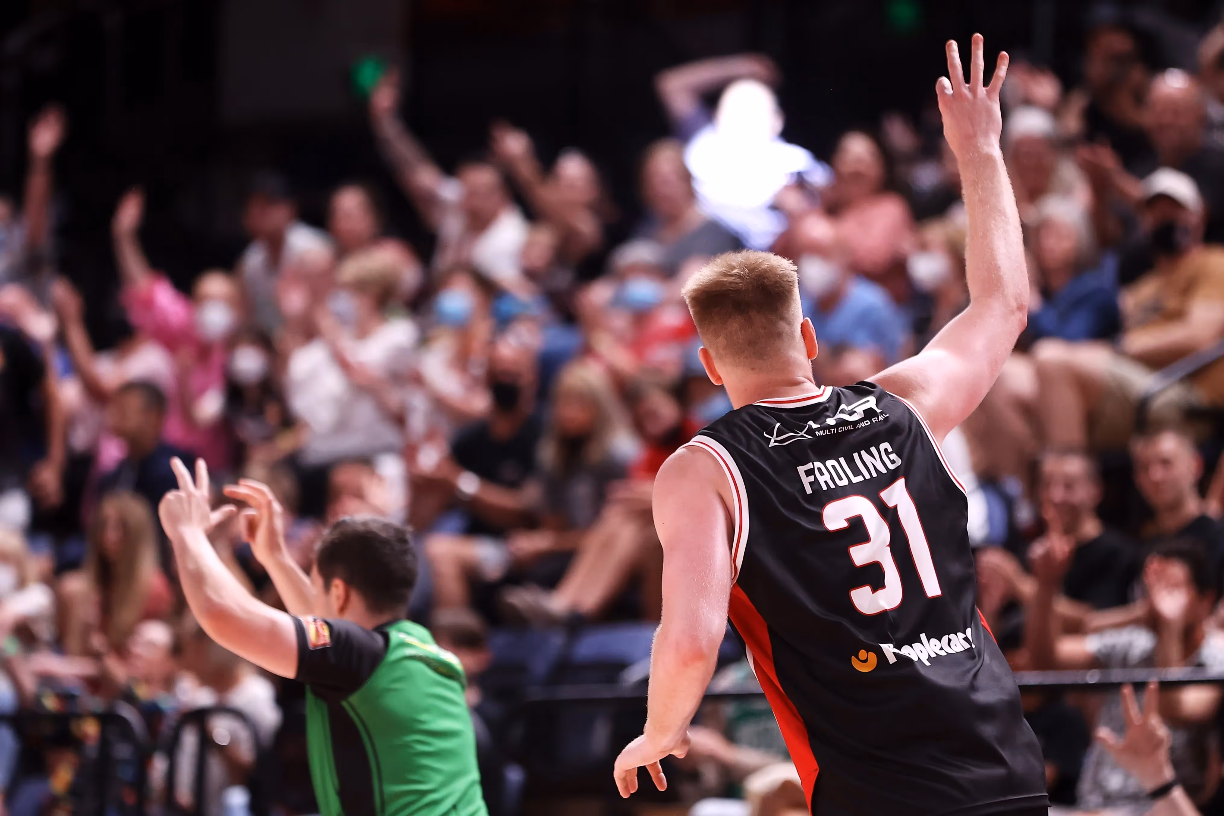 Harry Froling Returns To Brisbane