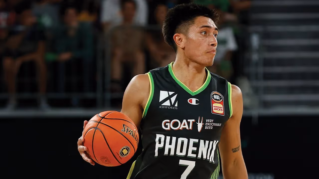 Phoenix Sign Te Rangi to Contract Extension