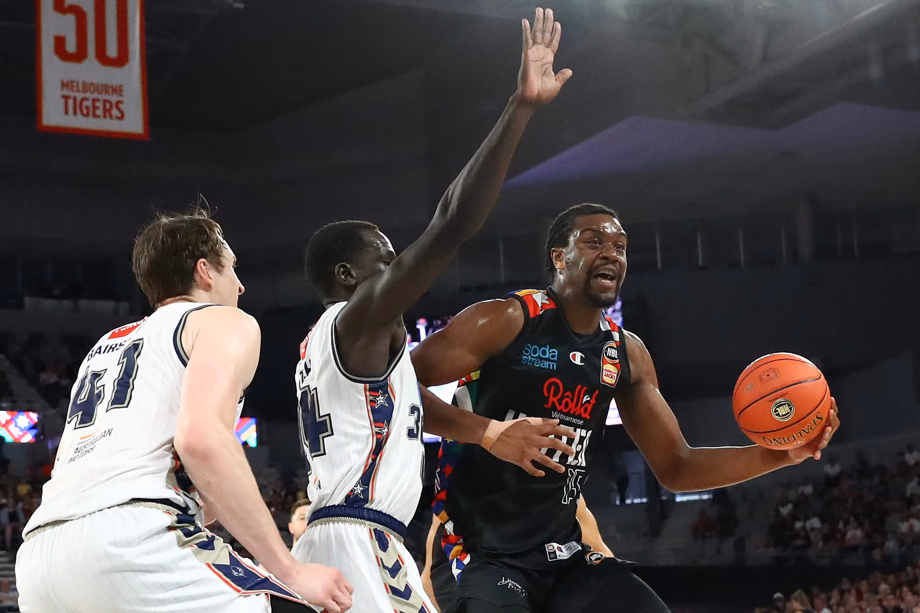 United Flex Muscles at Home to Adelaide