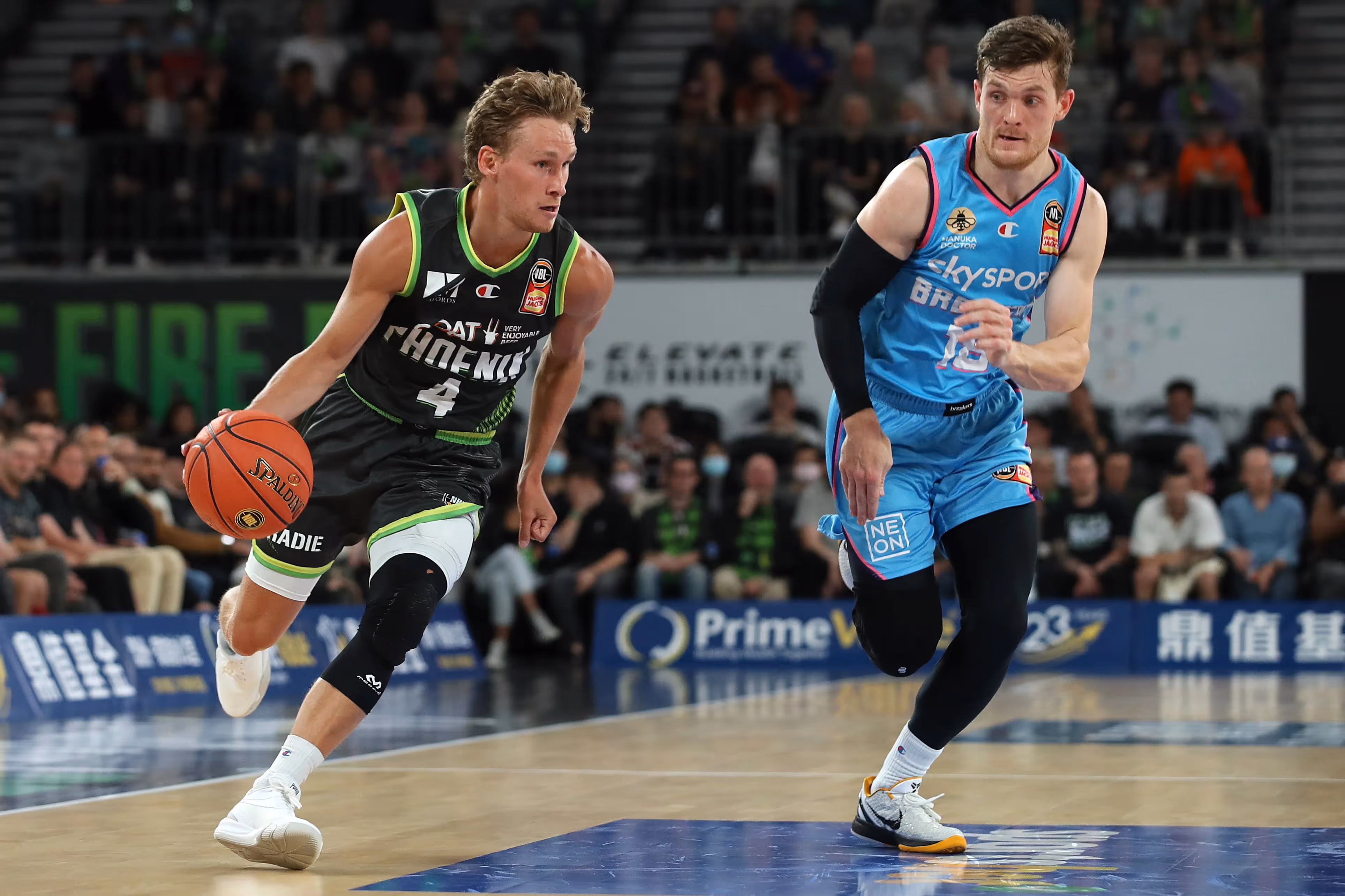 Phoenix Overcome Brave Fighting Breakers Effort
