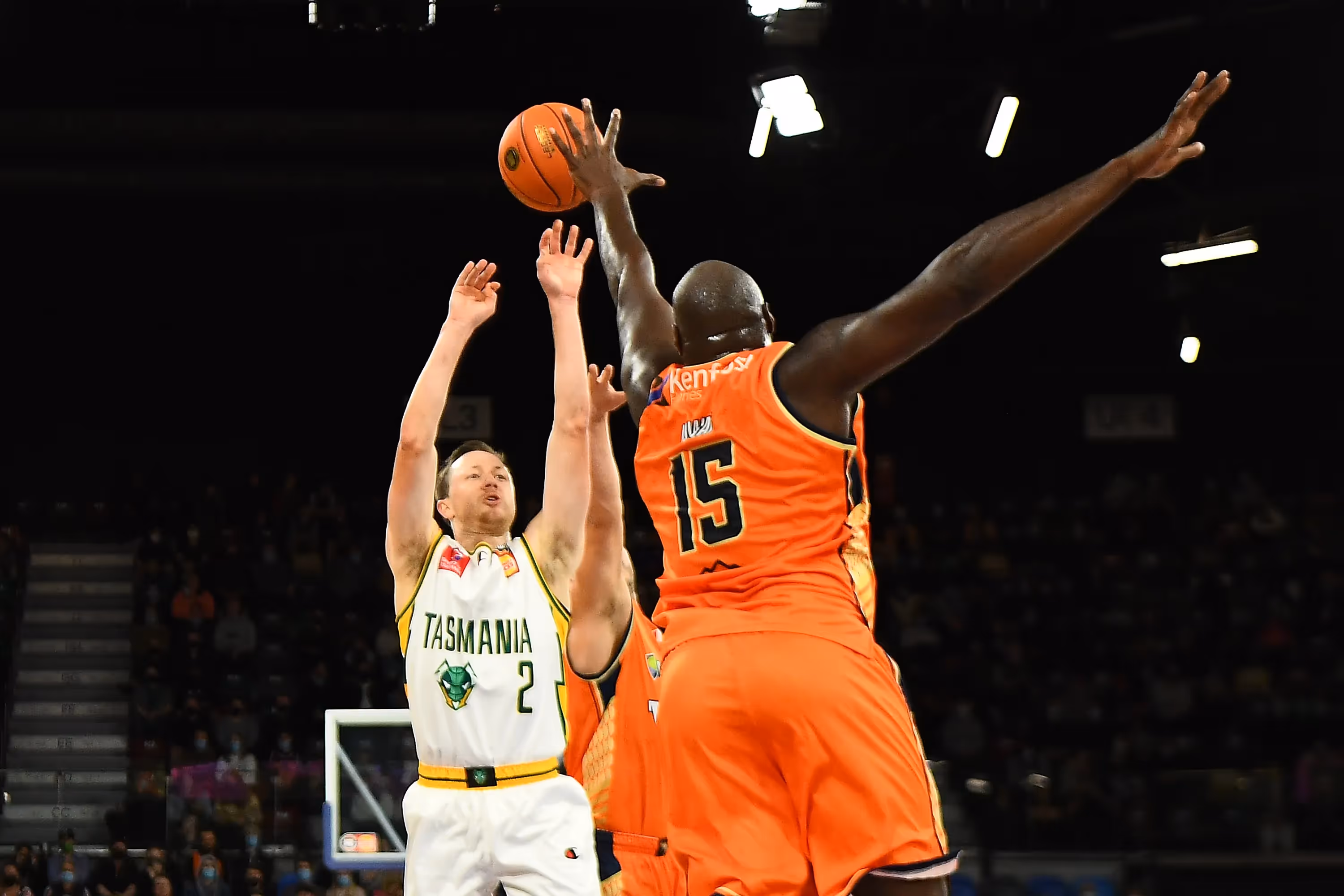 History Made as JackJumpers Beat Taipans at Blitz
