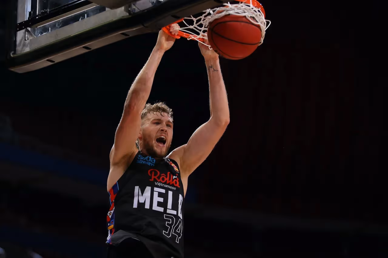 Reports: Landale Signs with San Antonio Spurs
