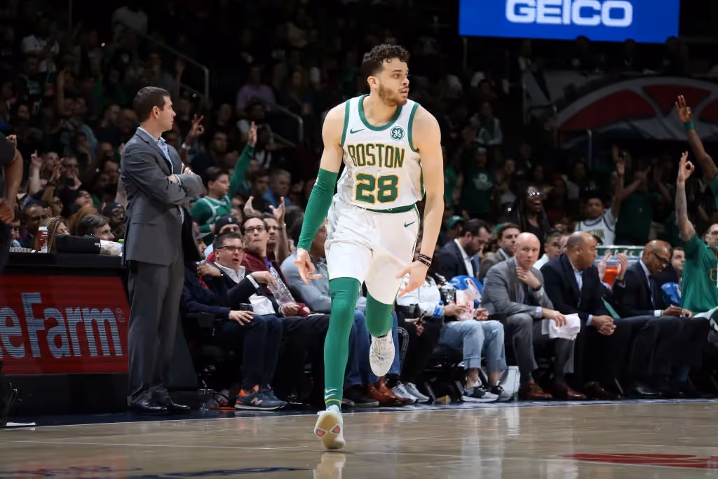 Kings Sign Former First Round Pick RJ Hunter