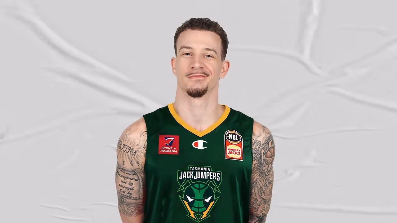 High Flying American Guard Josh Adams Joins JackJumpers