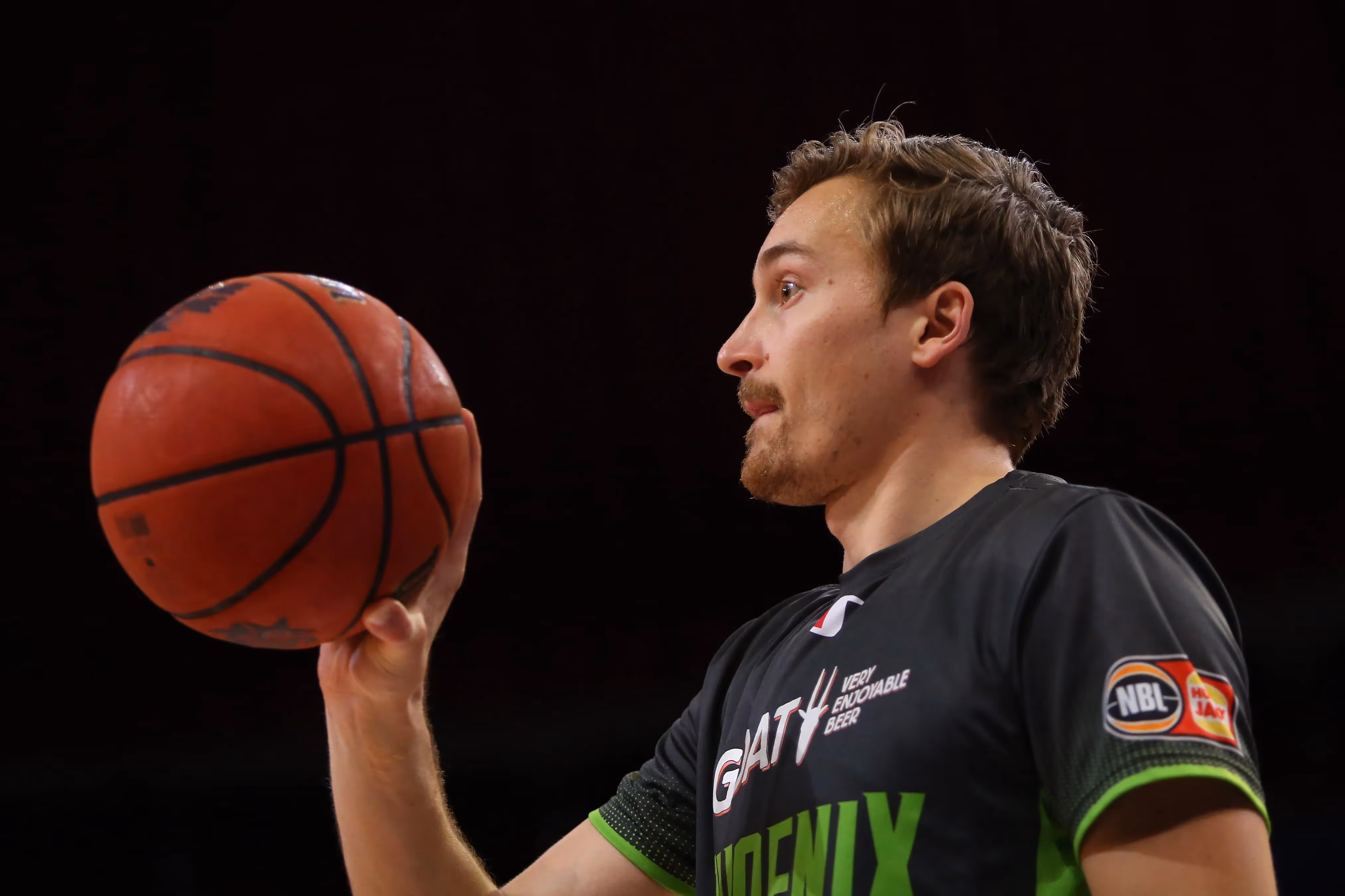 Broekhoff Back with the Phoenix
