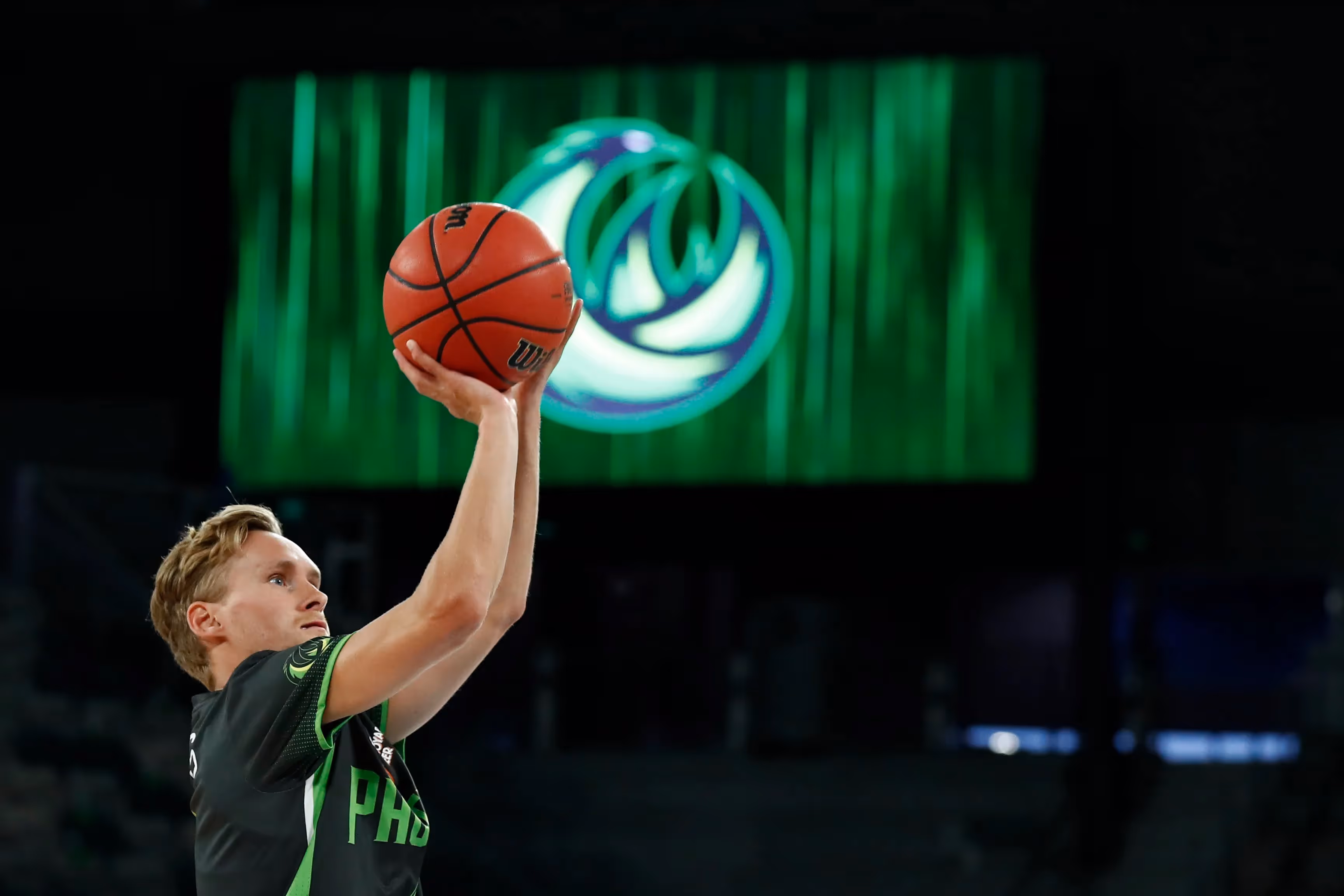 Kyle Adnam Re-signs with South East Melbourne