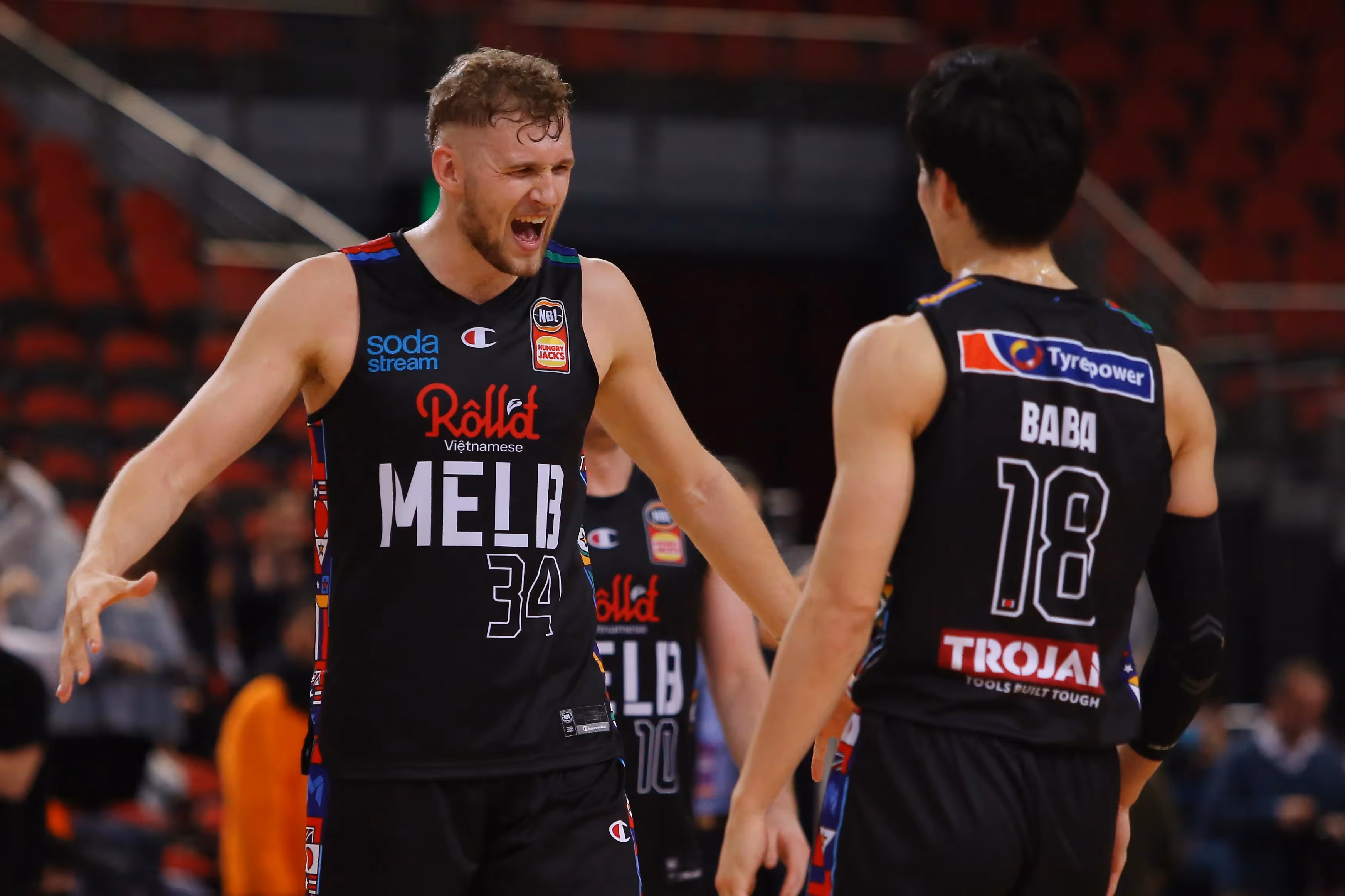 Landale inspires United Game 3 fightback over Phoenix