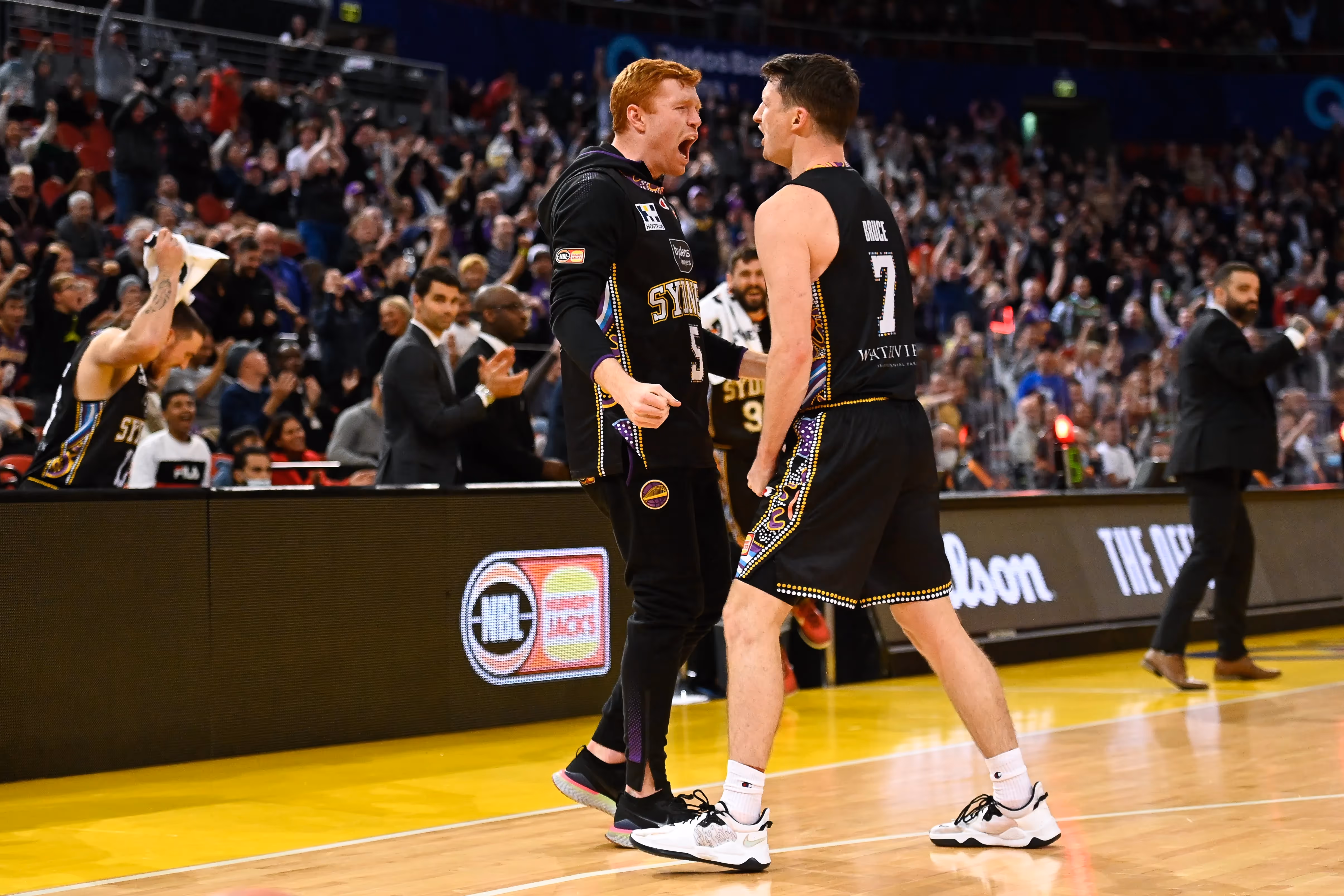Bruce keeps Kings alive with 2OT win