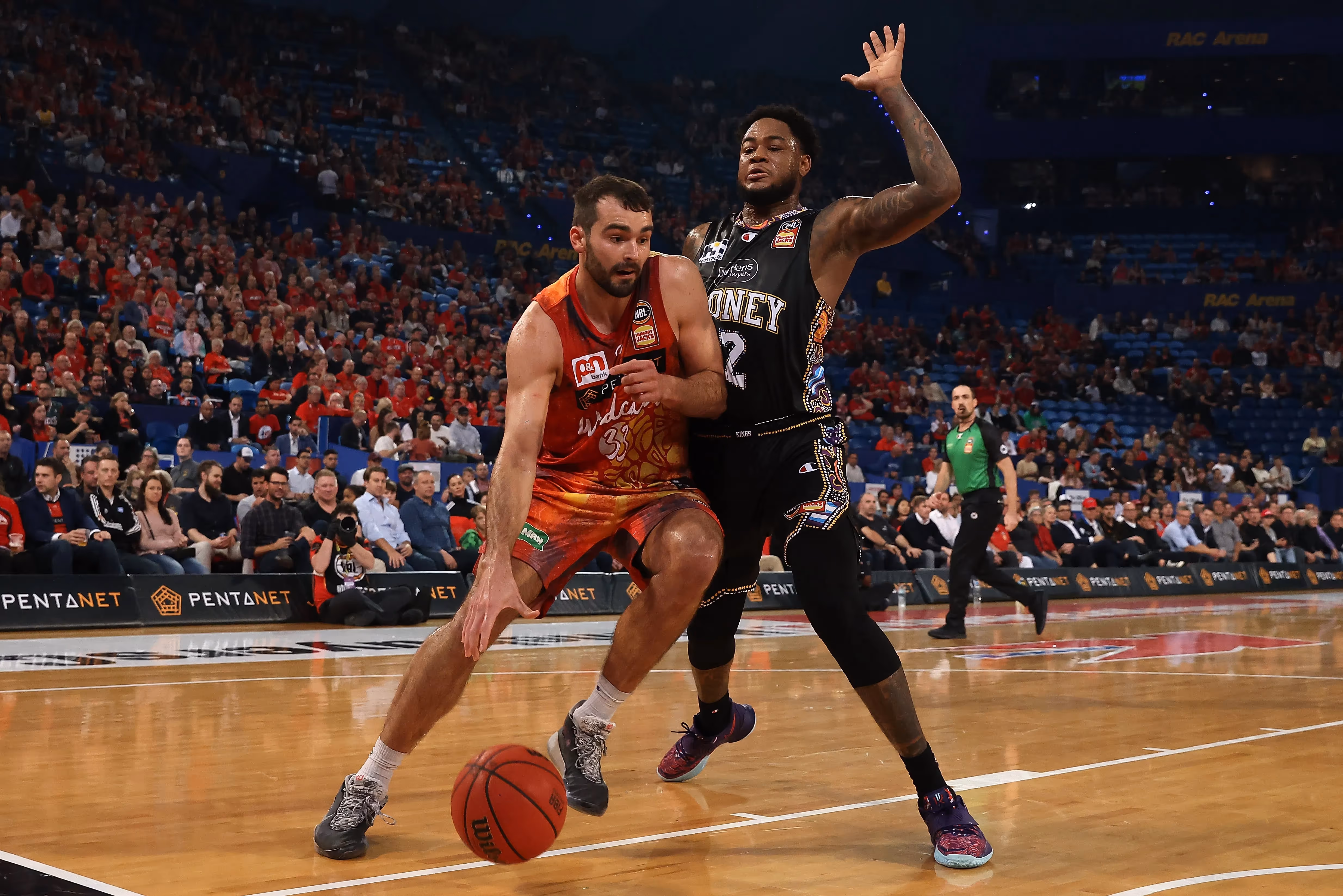 Bryce-less Wildcats too much at home for Kings