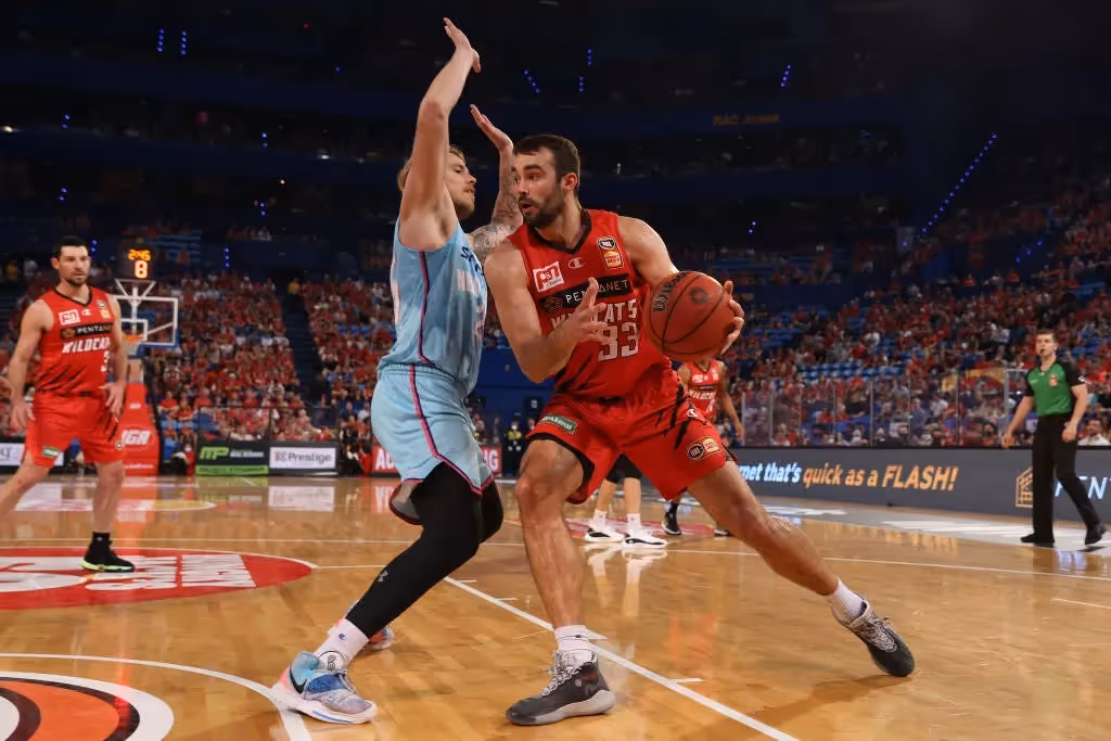 R17 Preview: Perth Wildcats vs New Zealand Breakers