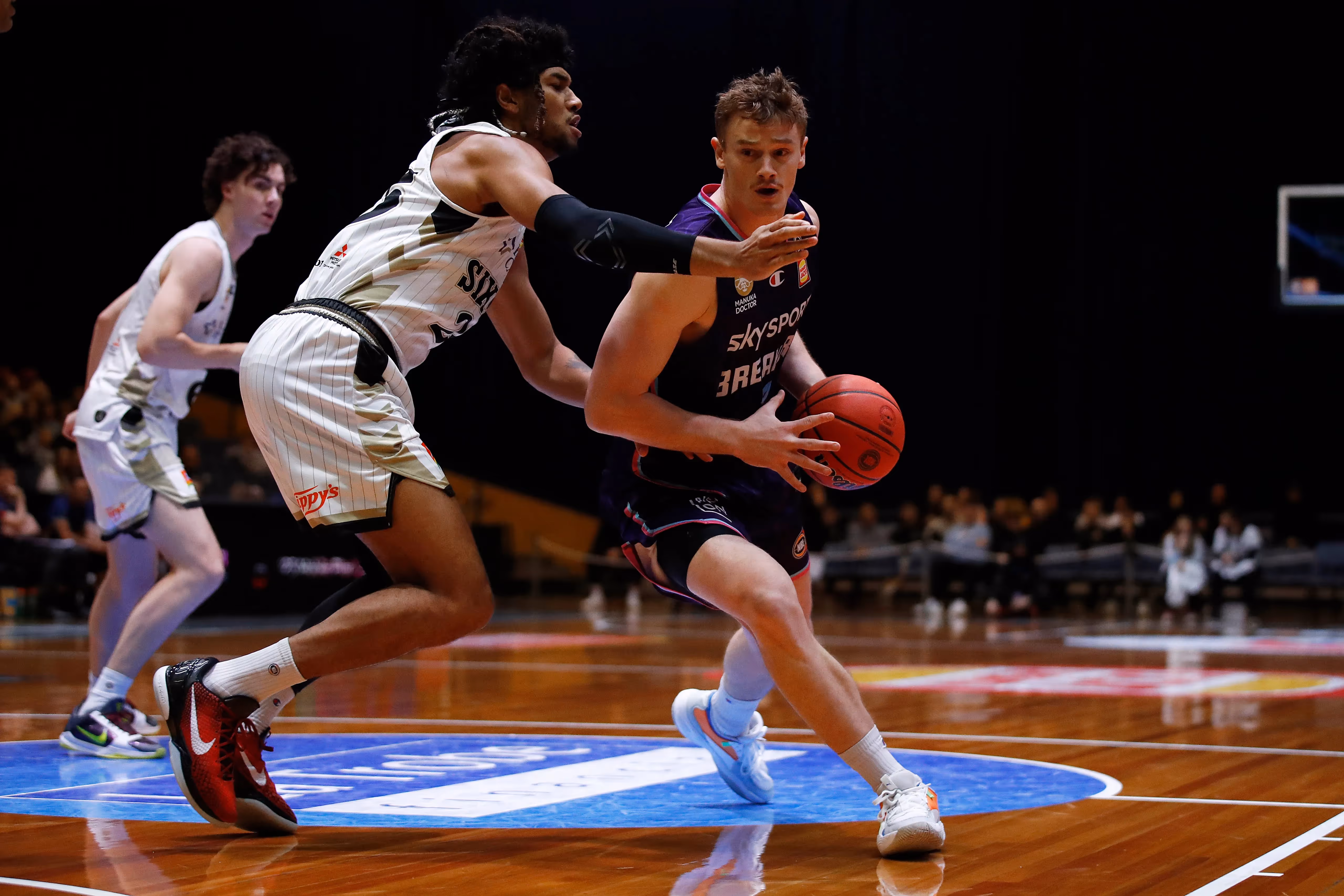 Breakers with too much despite Giddey's triple-double