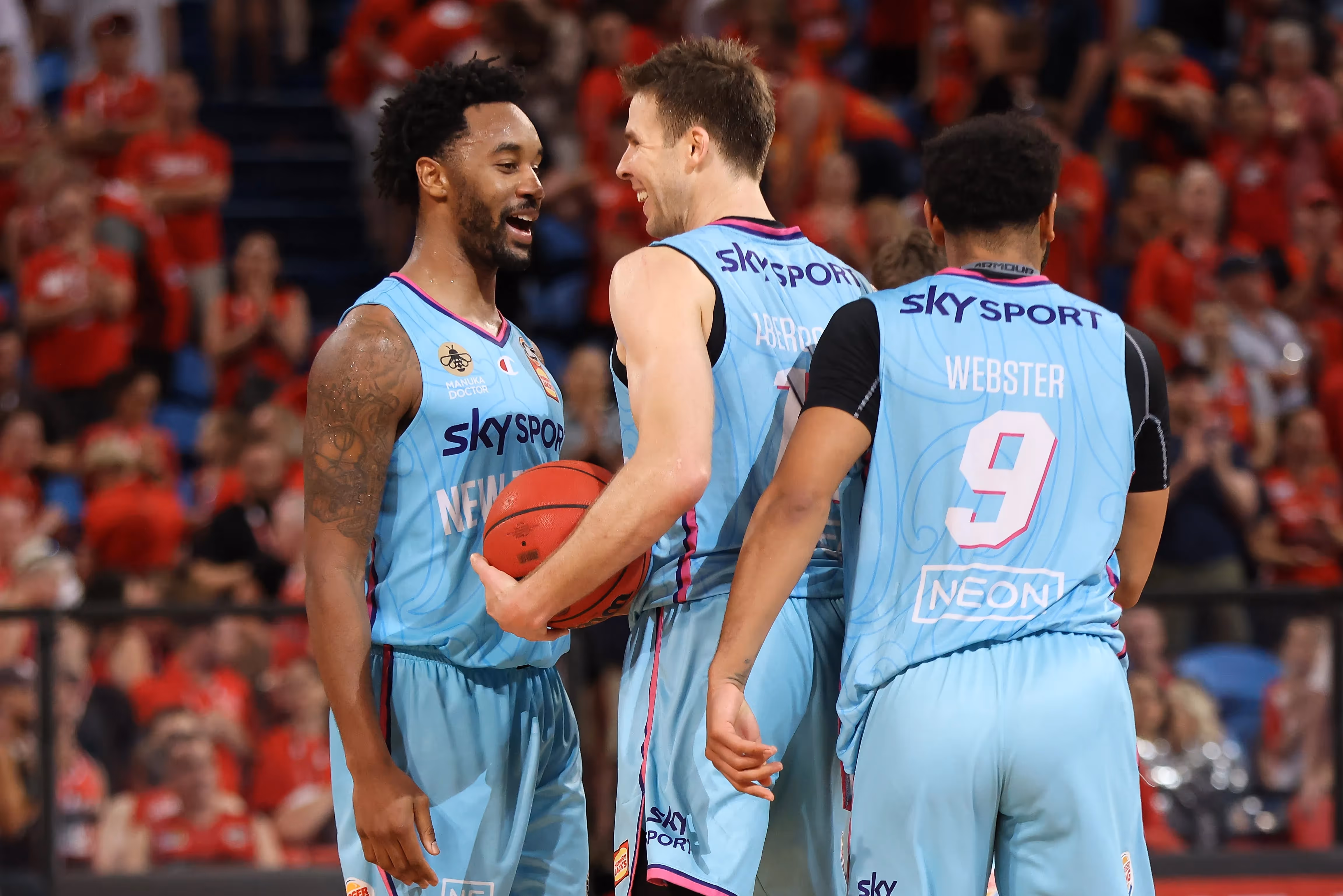 Randolph stars as Breakers gain revenge on 'Cats