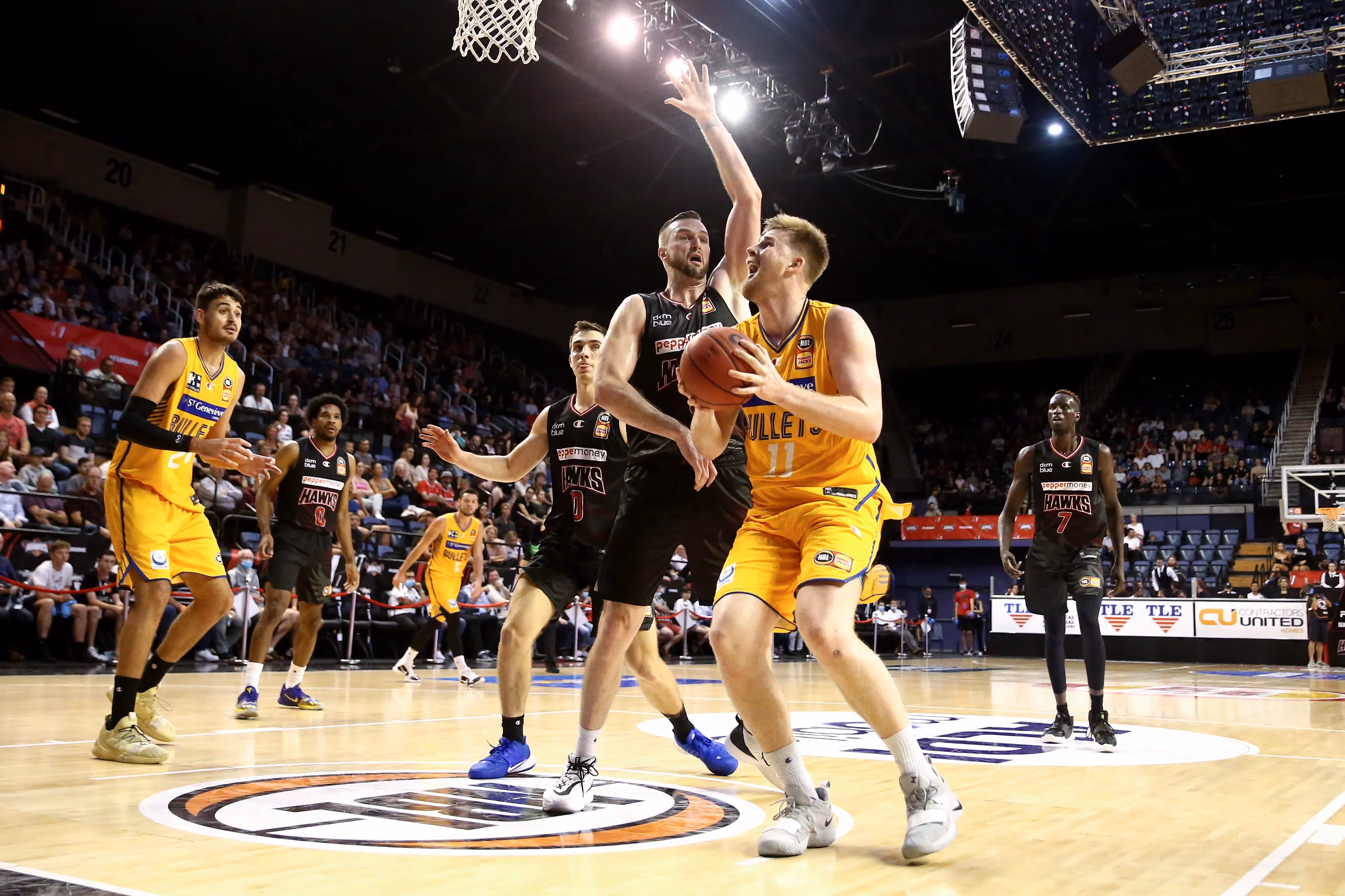 Gutsy Bullets send Hawks into freefall