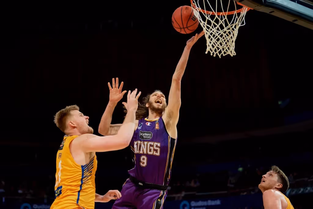 Kings take advantage of decimated Bullets