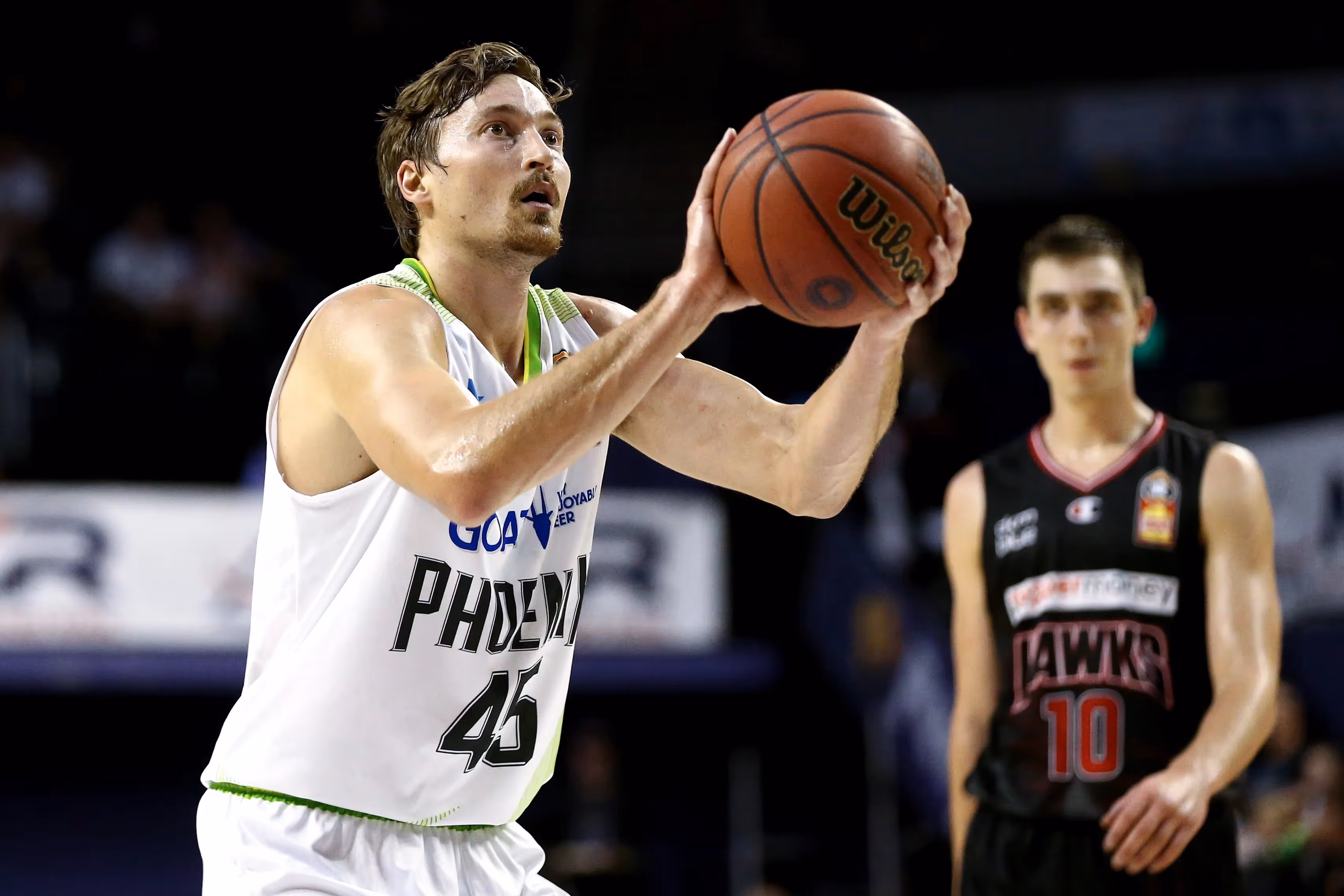 Broekhoff breaks out as Phoenix break Hawks