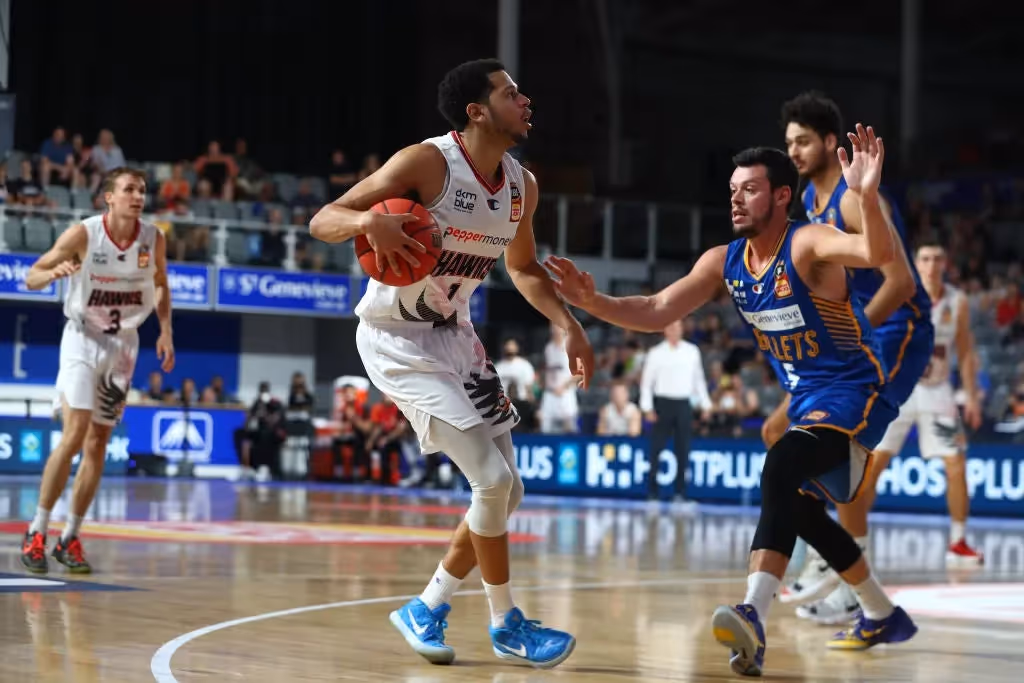 Hawks move to 3-0 to open #NBL21 in Brisbane