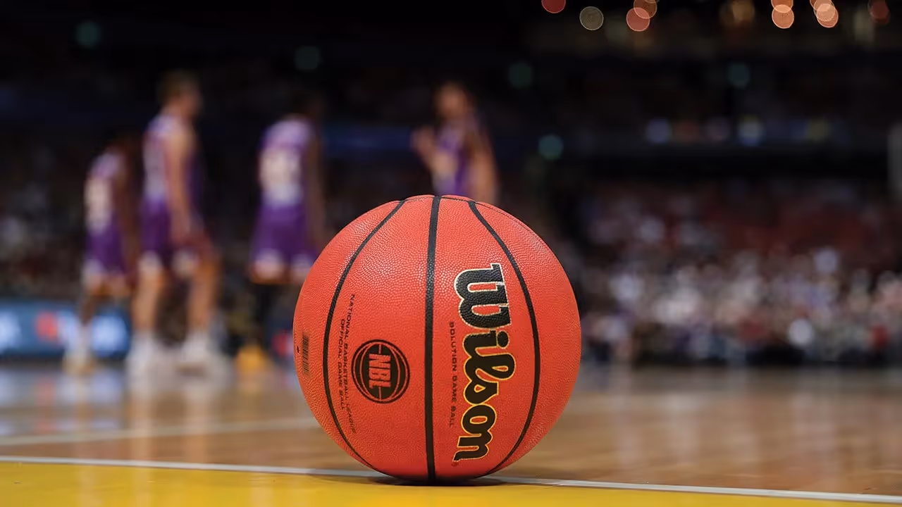 Kings and Hawks To Play Behind Closed Doors