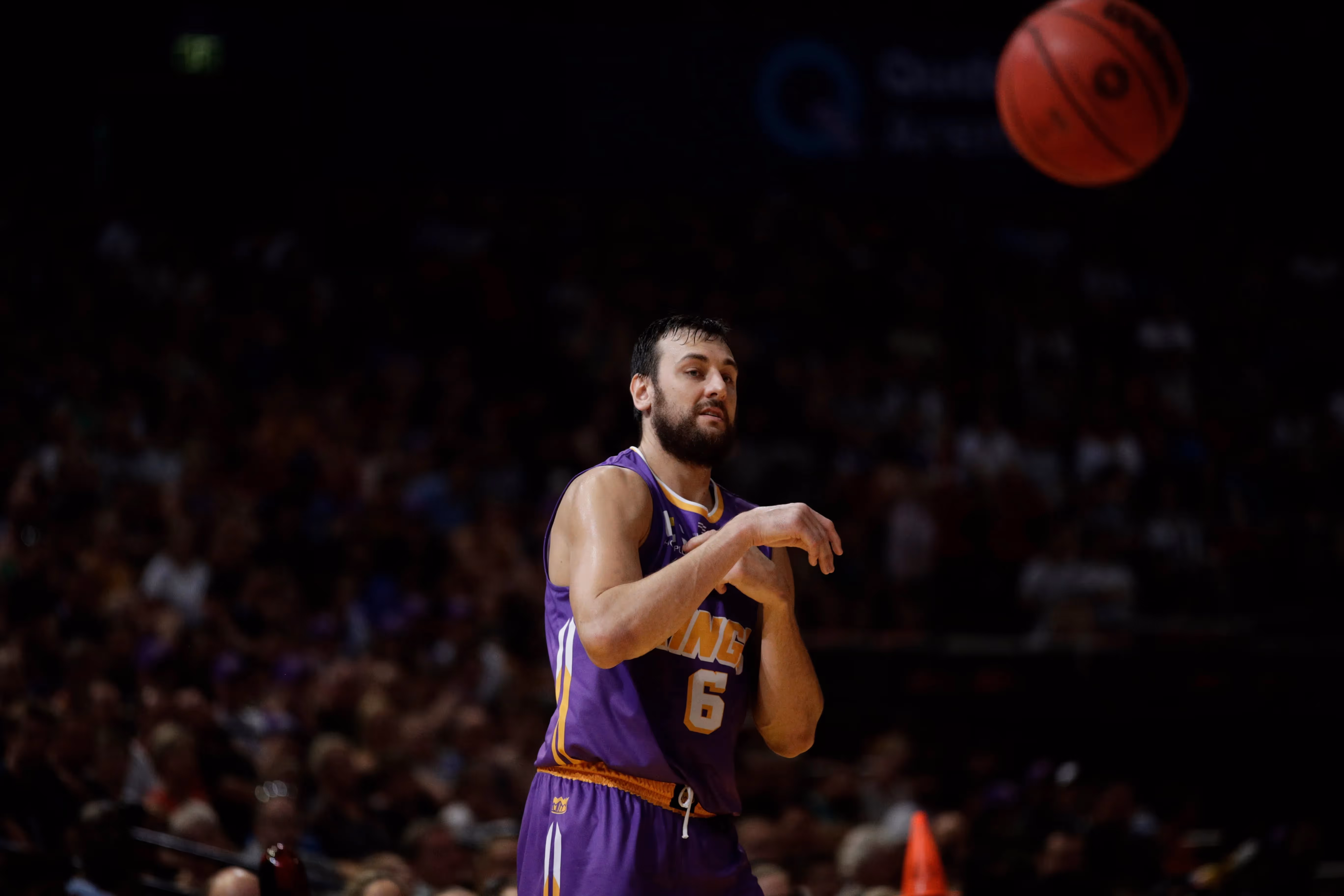 Kings Not Shutting Door on Bogut