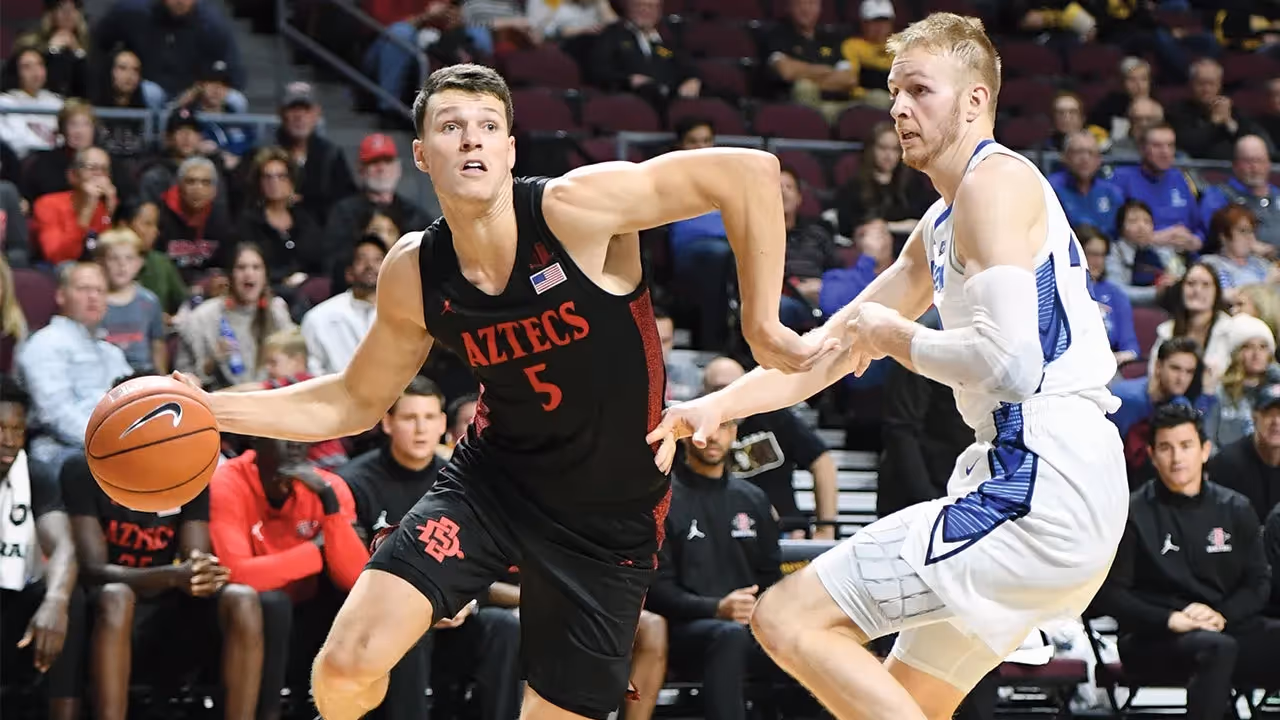 Yanni Wetzell Returns to the Phoenix