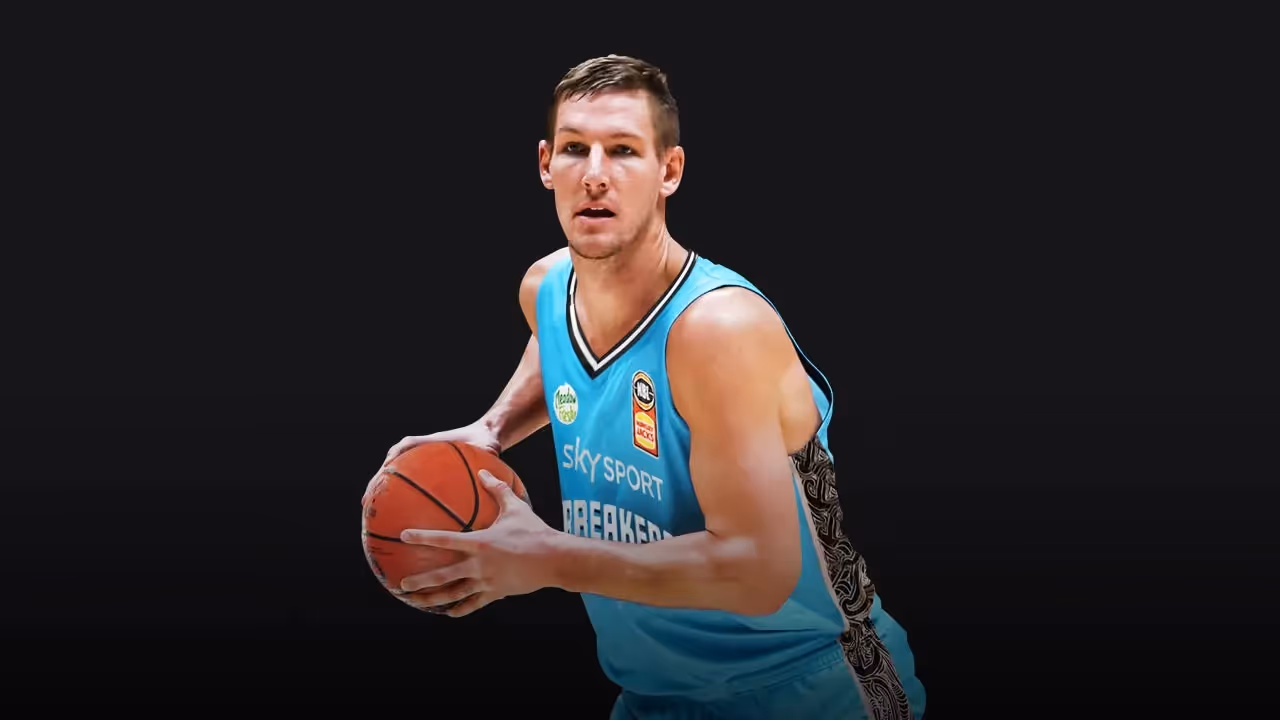 Breakers Sign Import Colton Iverson