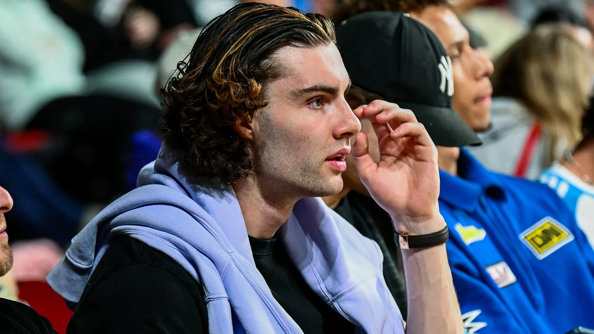 Stars in the stands, stars on the rise