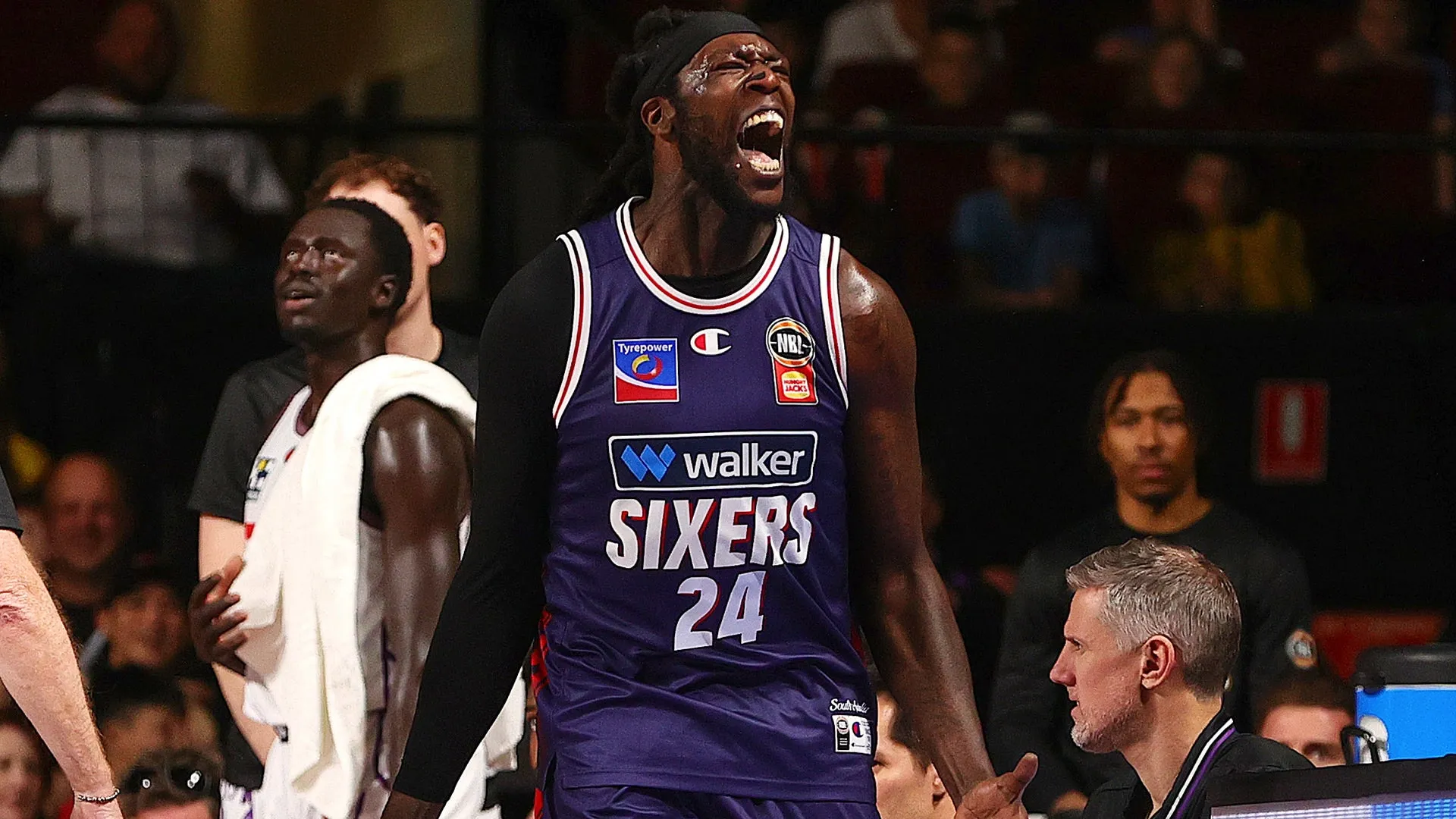 Montrezl Harrell open to NBL stay