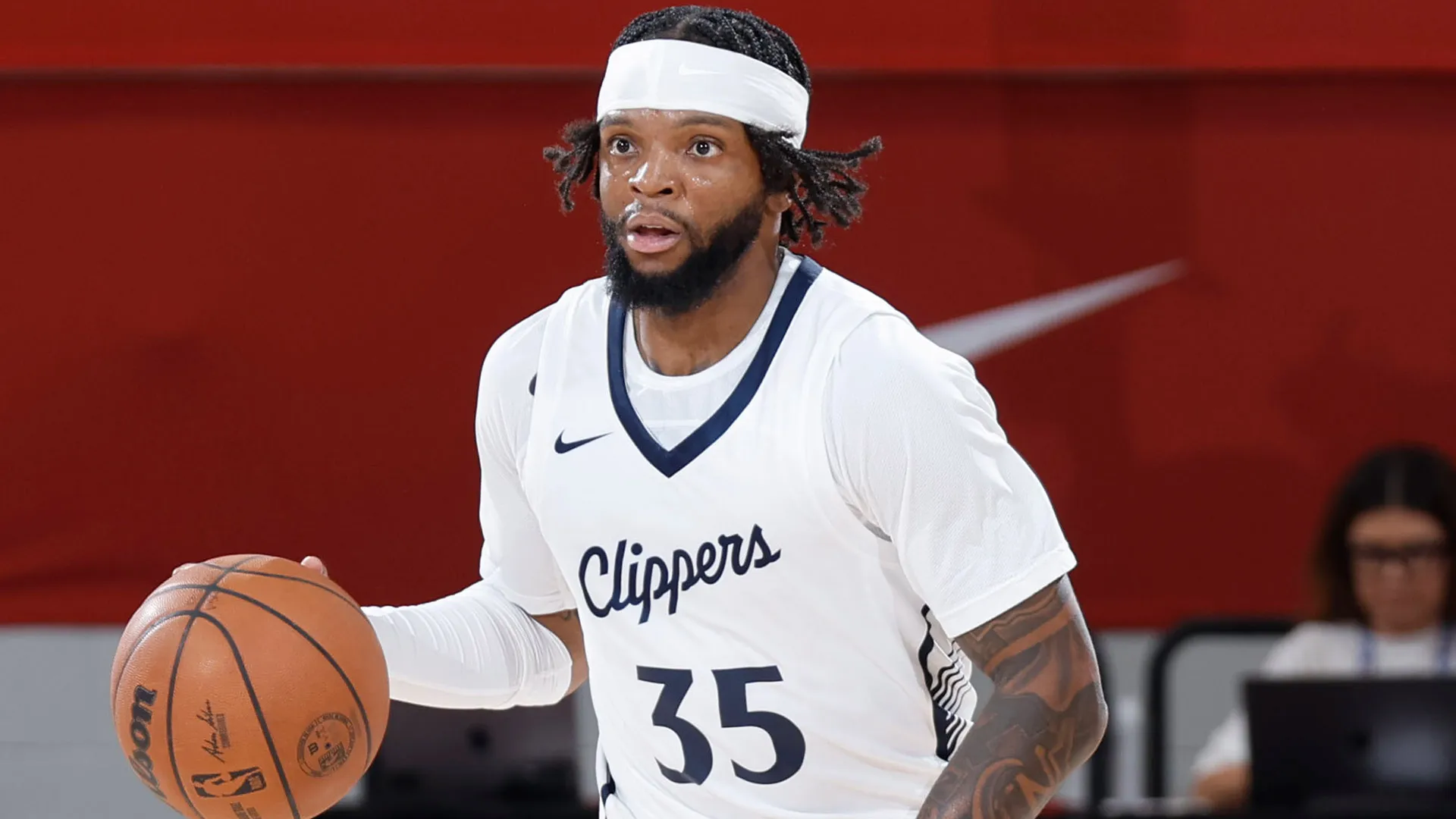 Wildcats weigh move for playmaking point guard