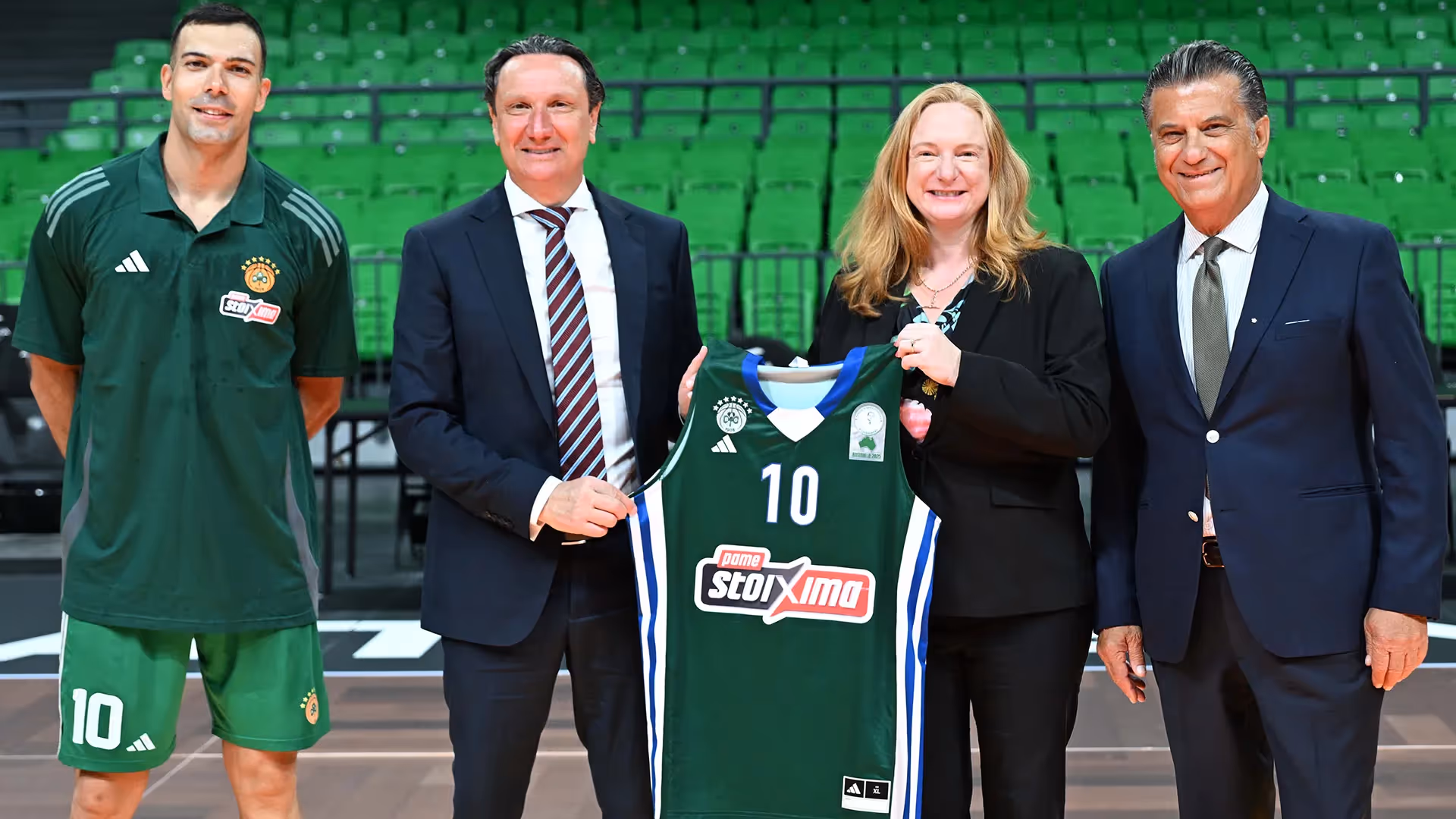 Panathinaikos unveils jersey for historic tour