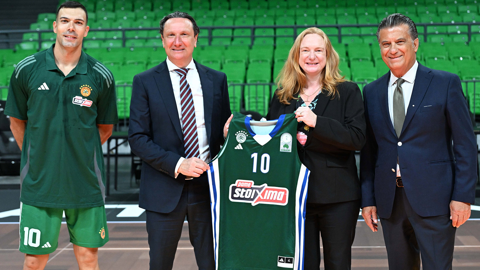 Panathinaikos unveils jersey for historic tour