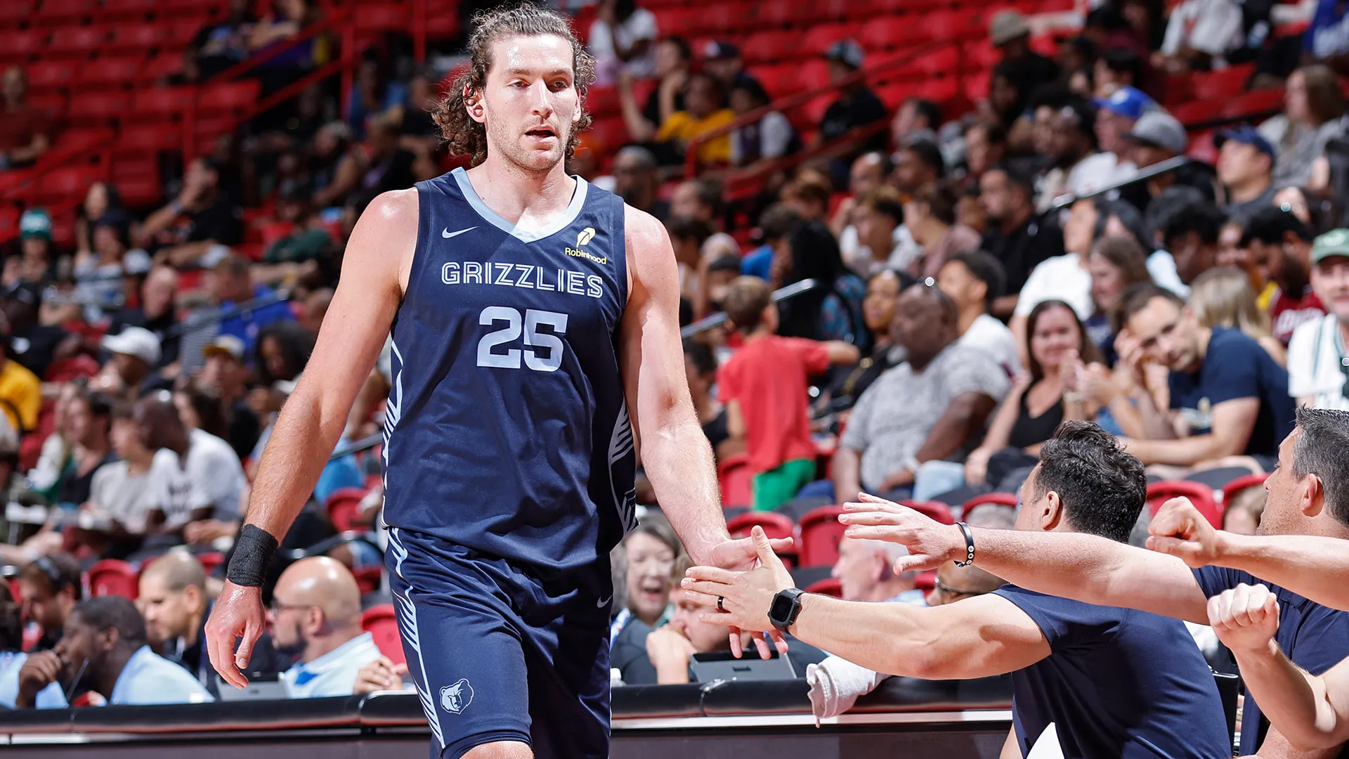 Magnay makes his move in Summer League finale