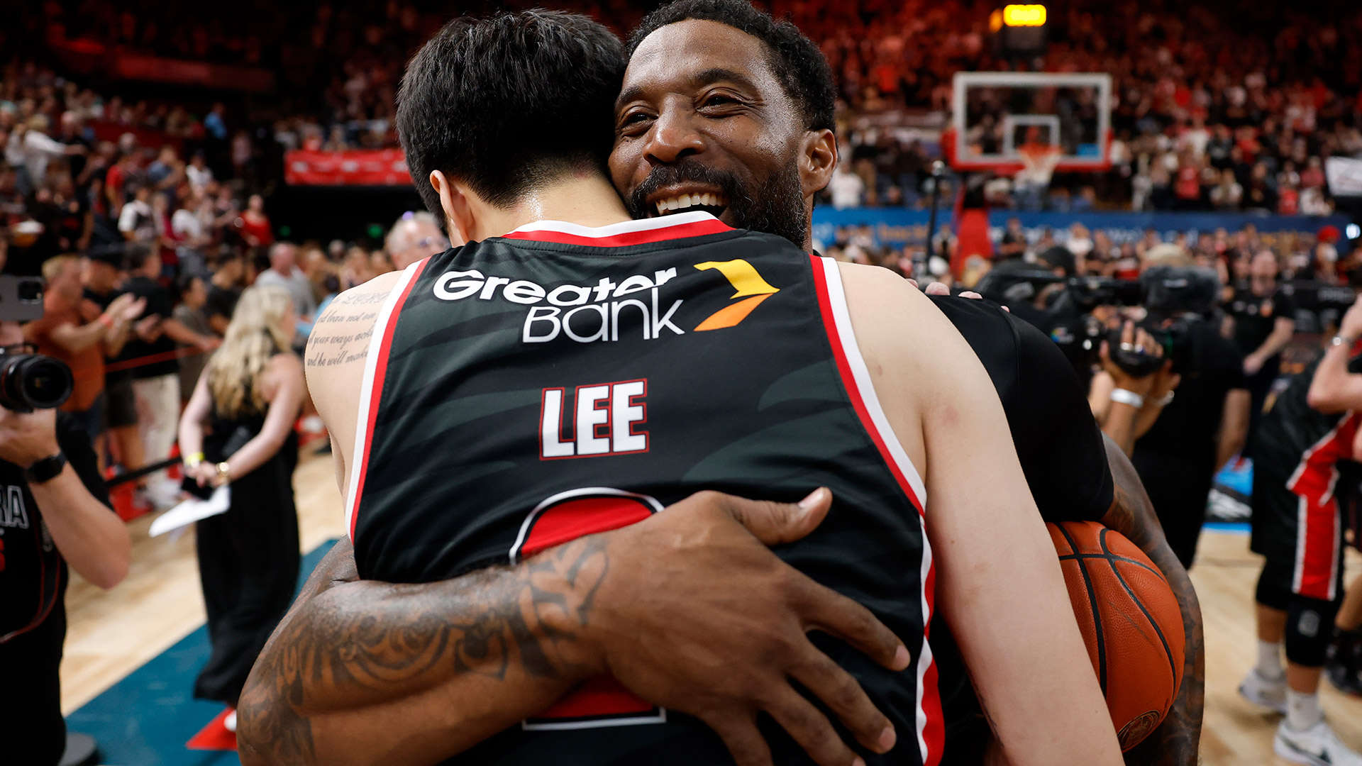 Hawks farewell NBL25 Champion