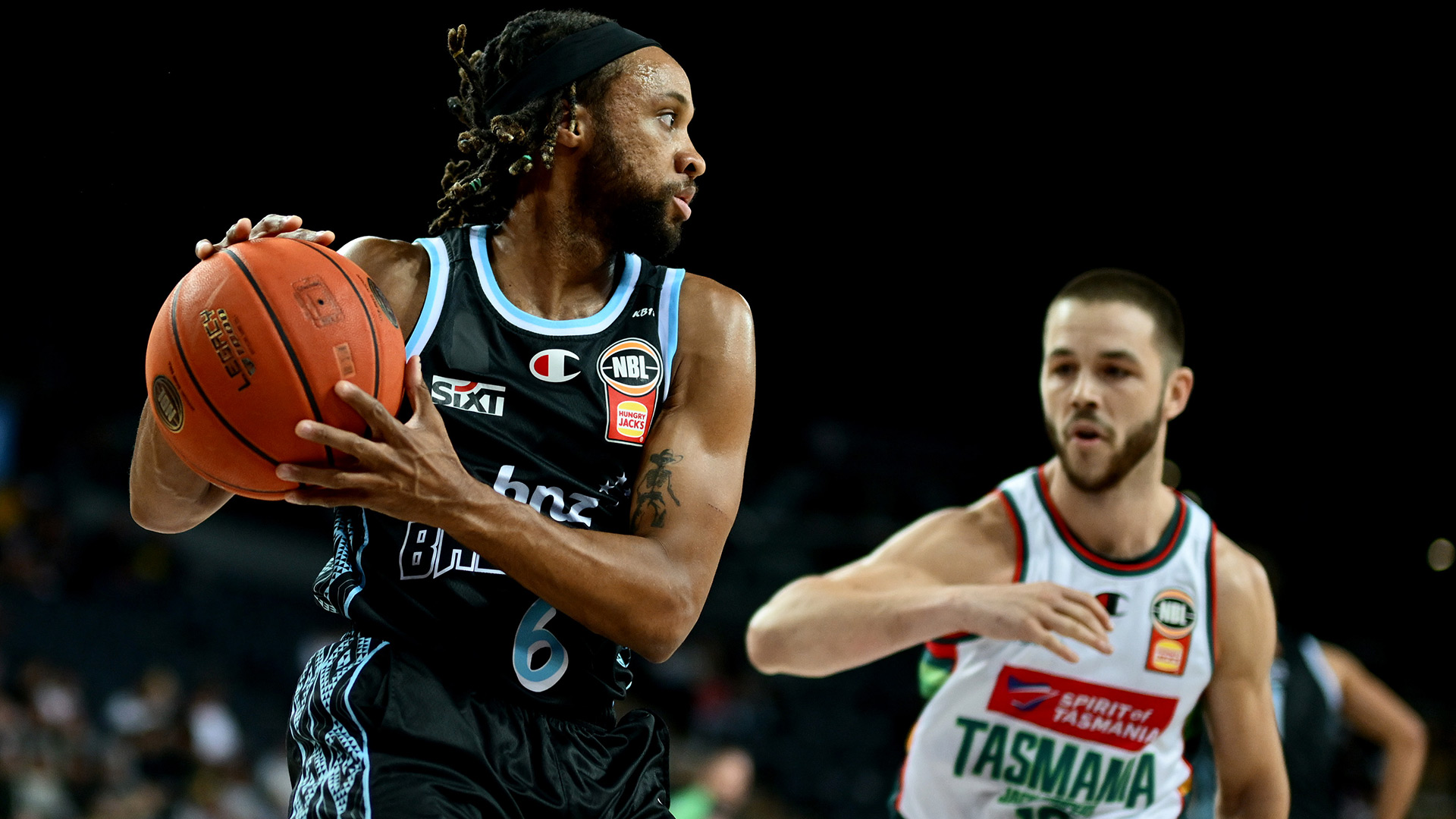 Historic performance fuels Breakers' win