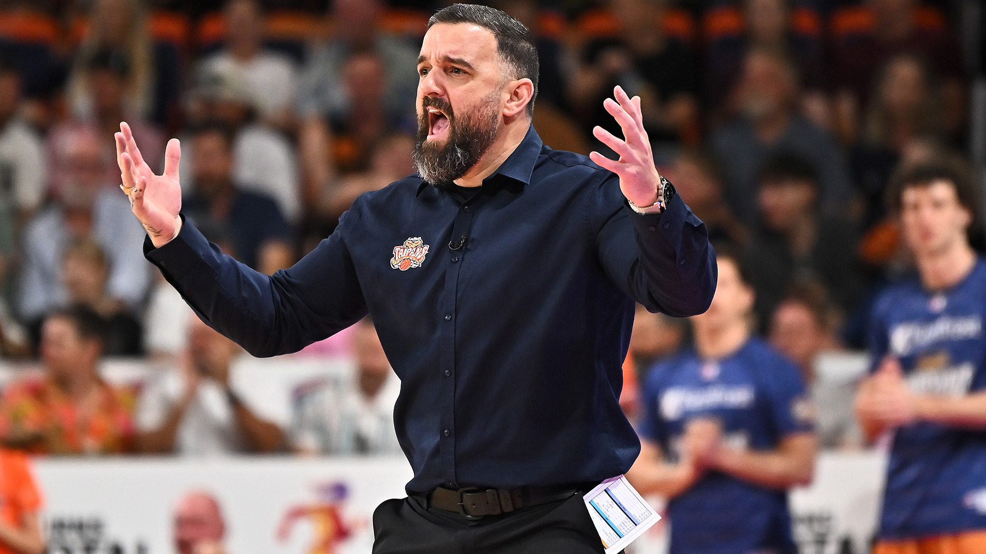 "Backs against the wall": Forde stands by struggling Snakes