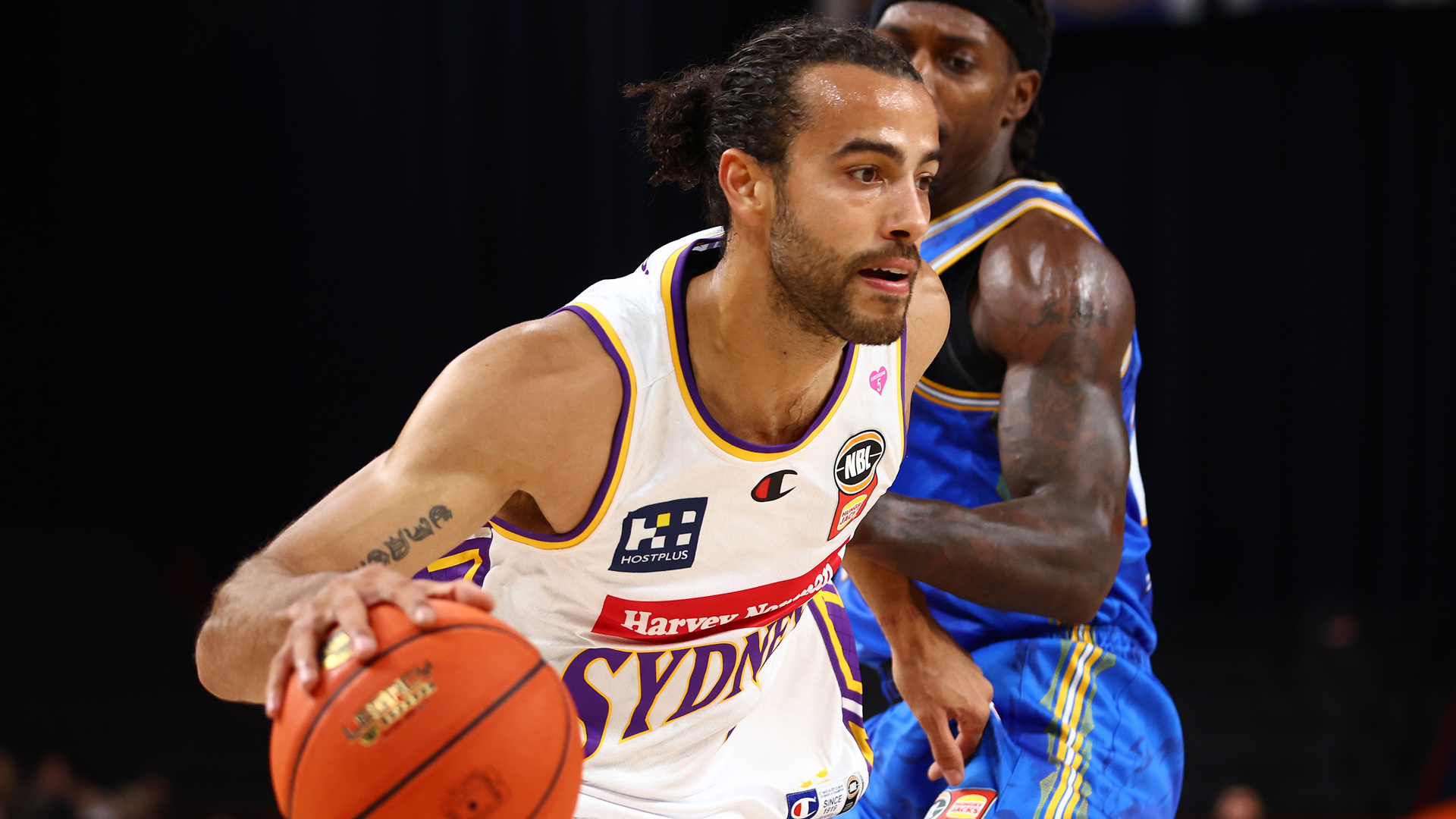 Kings hit back in dominant fashion