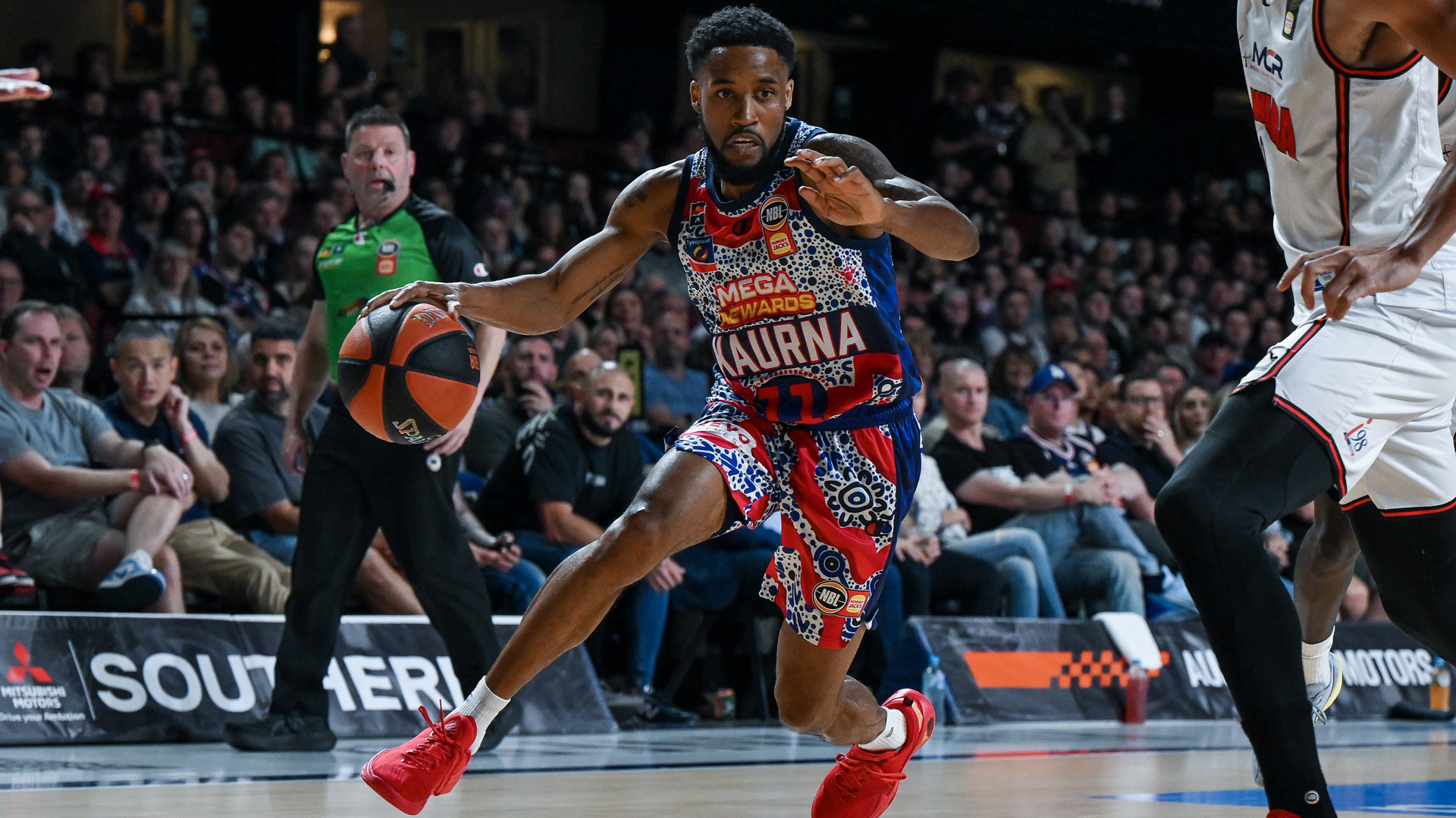 Sixers survive nail-biter with Hawks