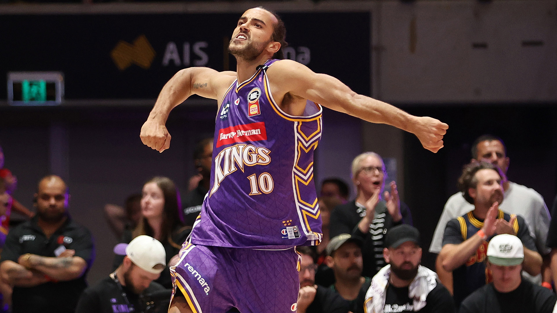 Kings are no one-man band