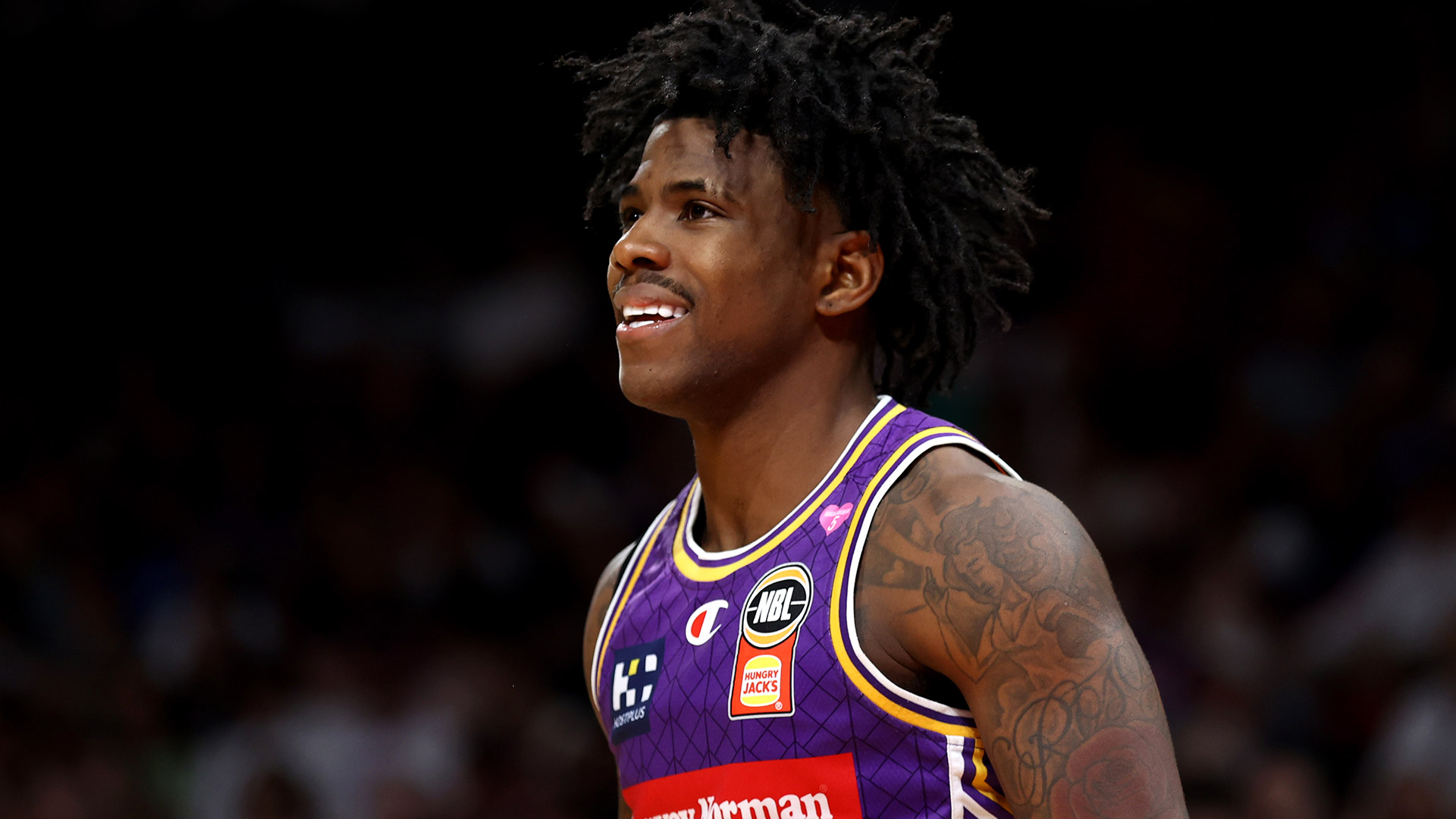 Kings stay hot to dominate Bullets