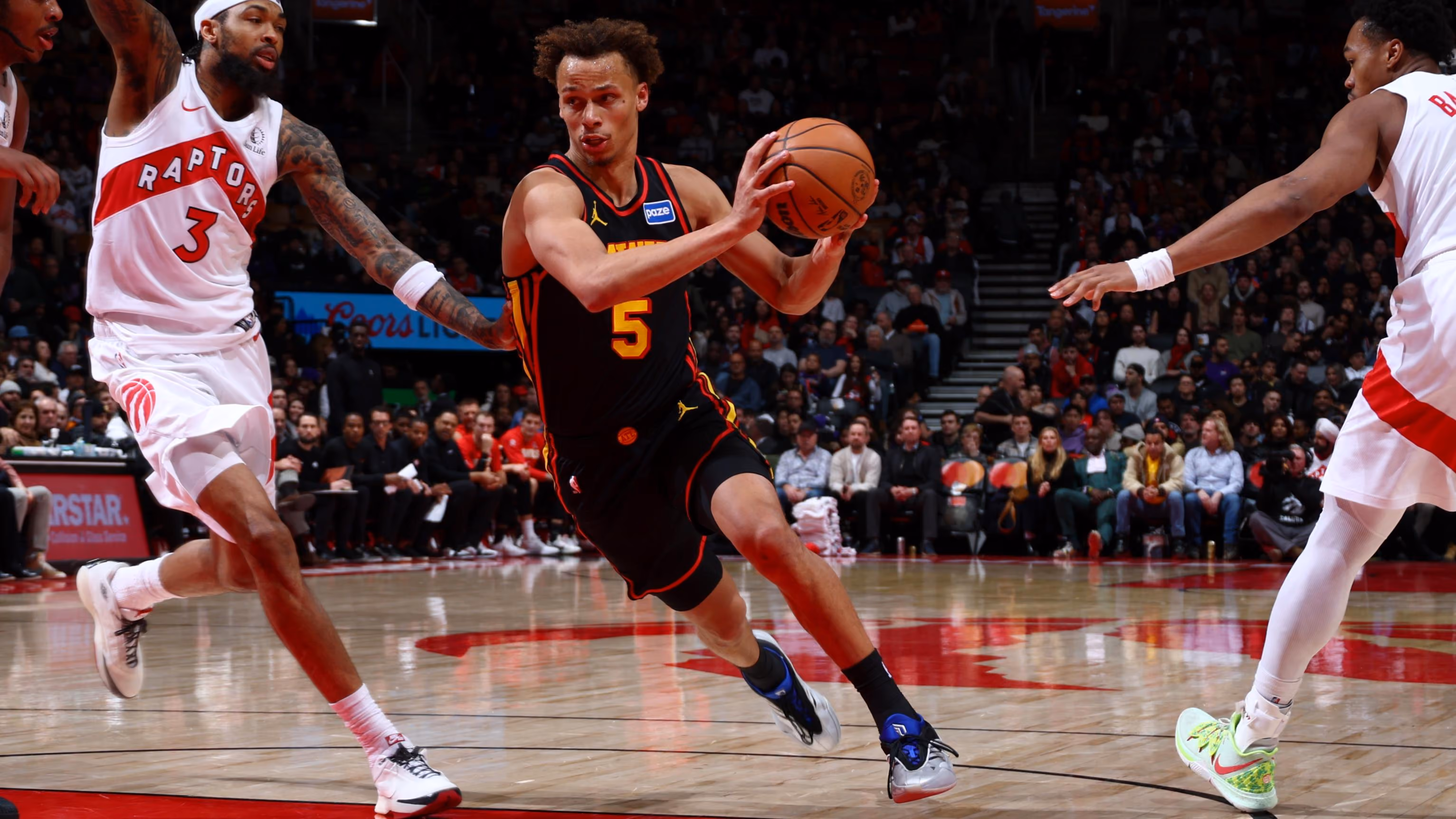 Aussies Abroad: Daniels' Hawks fall to Raptors