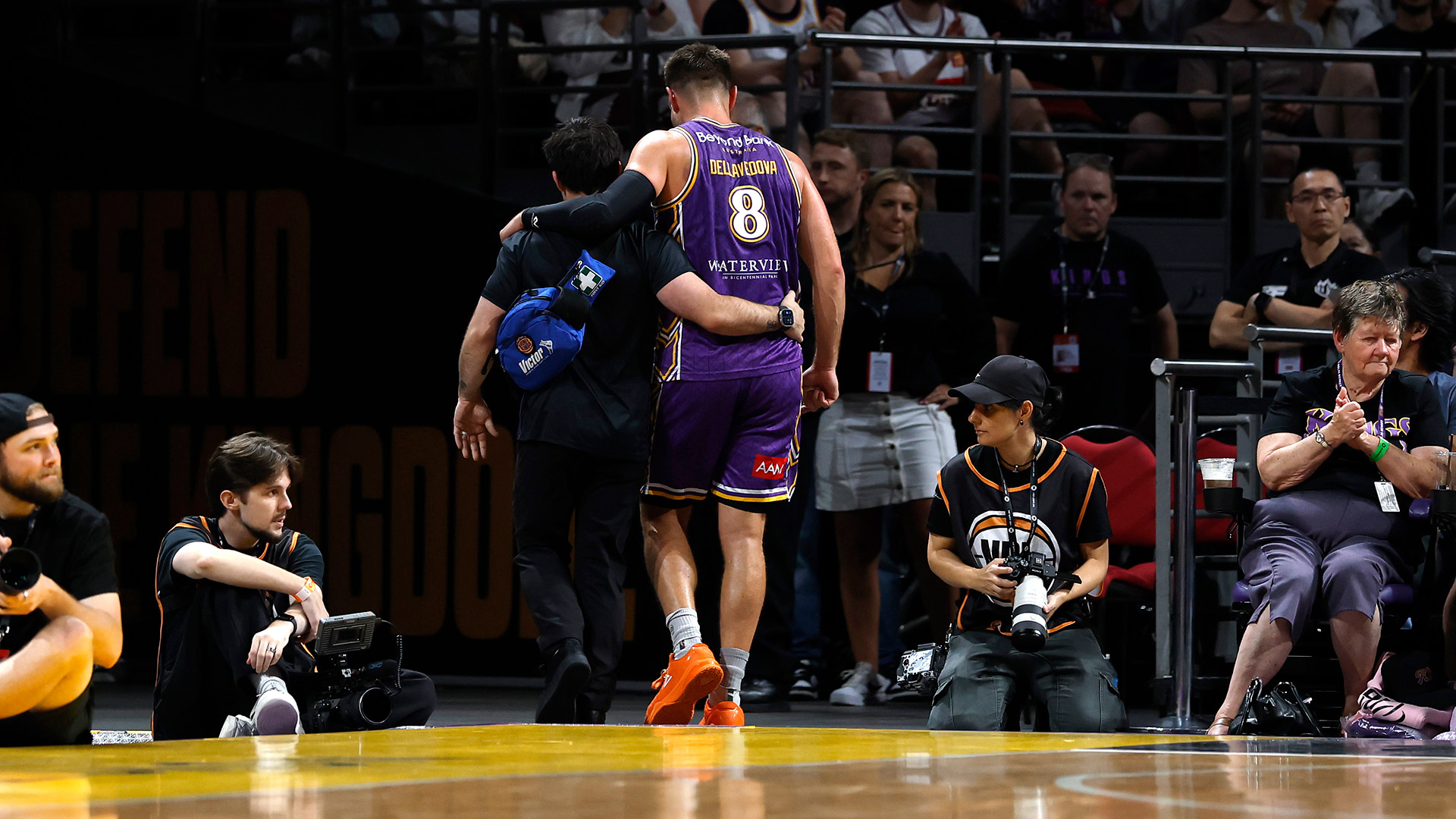 Delly blow dampens Kings' win