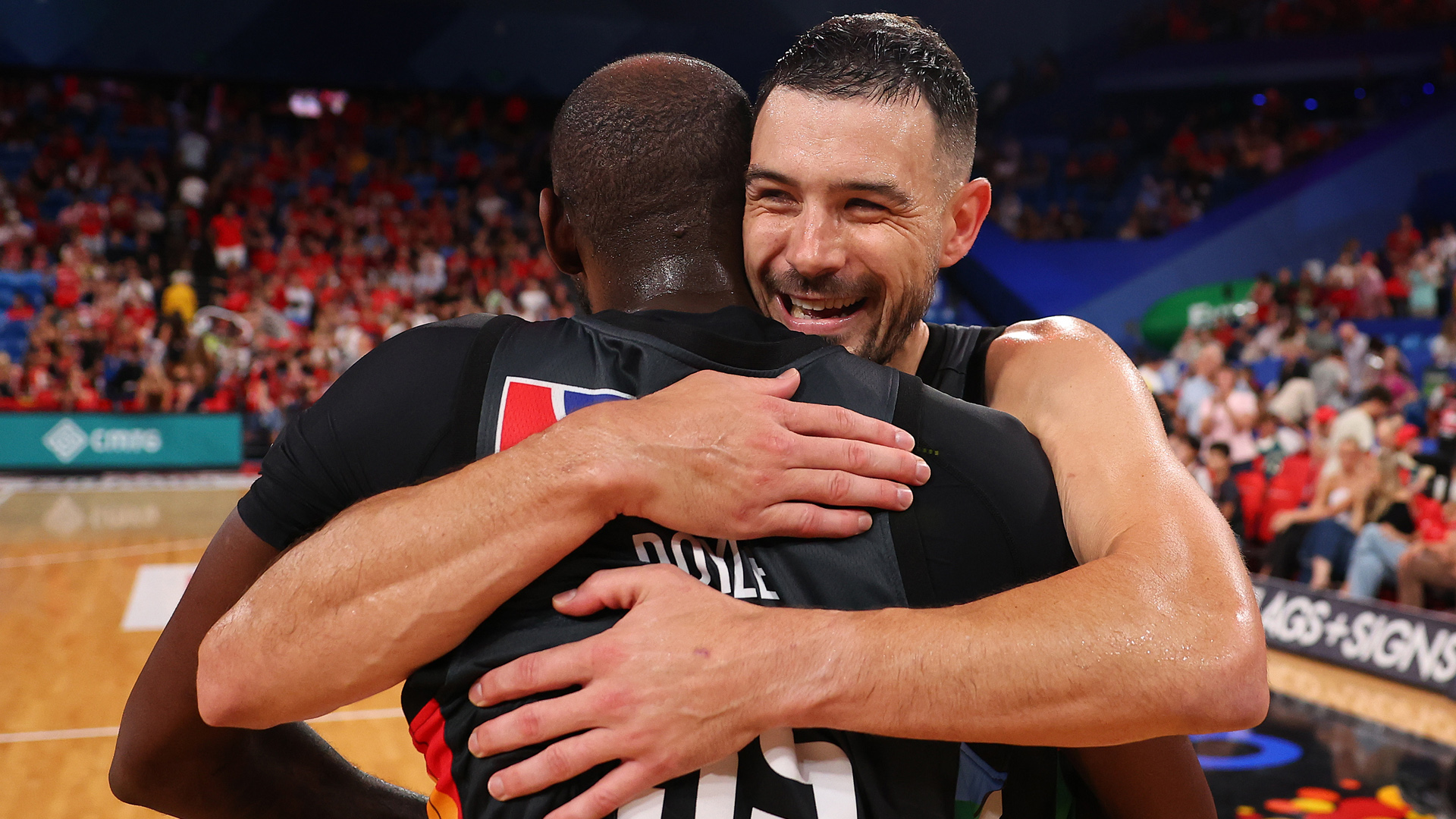 Doyle the hero as United claim Perth thriller