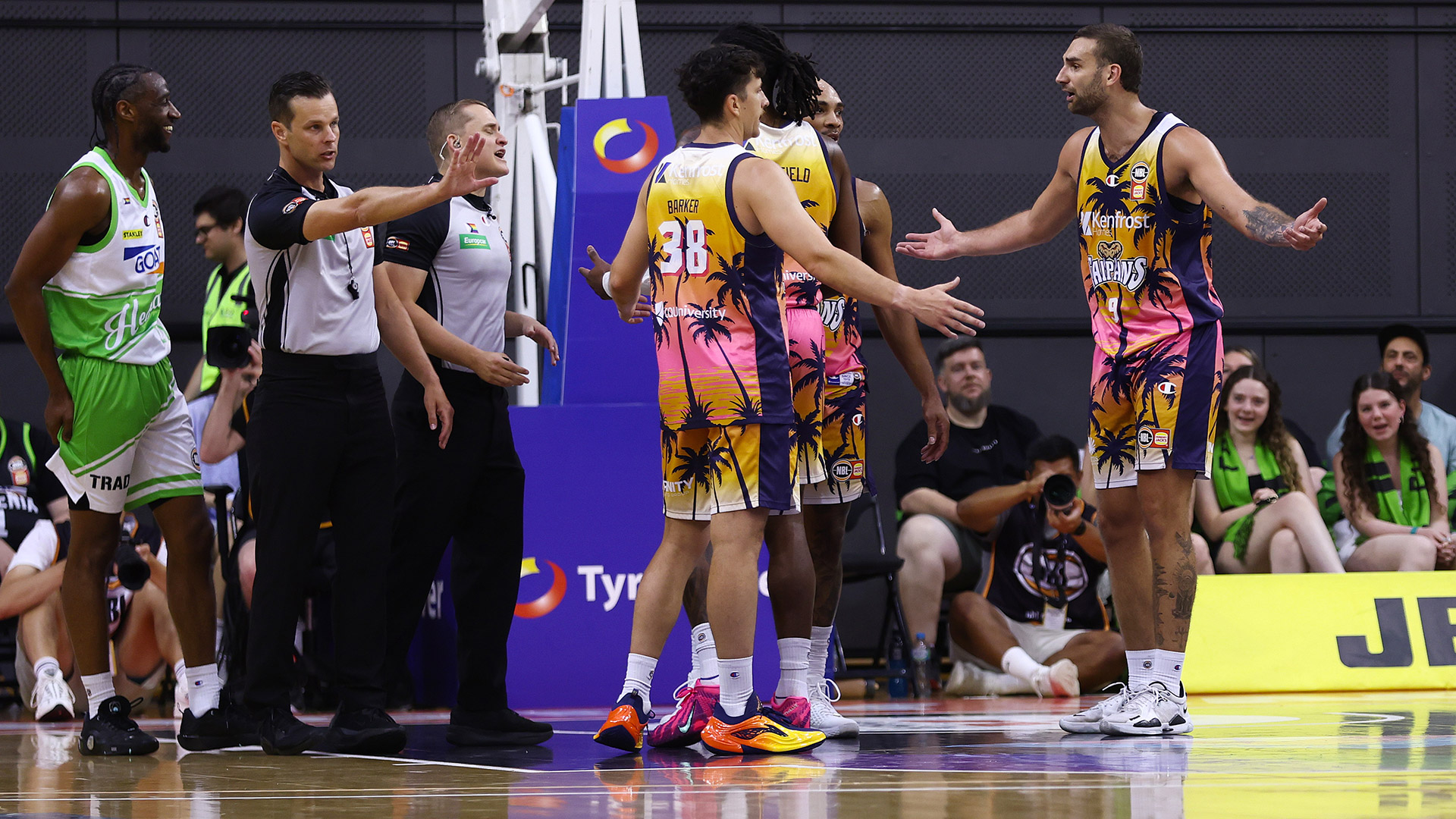Taipans tire of 'insane self-inflicted wounds' 