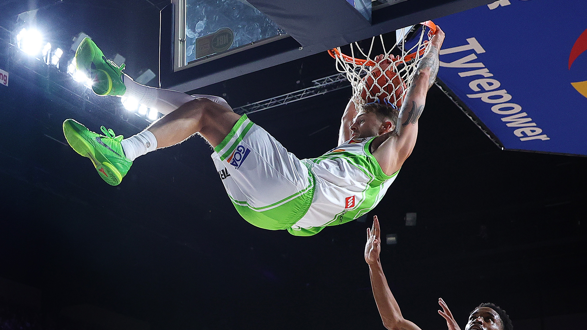 Phoenix too much again for 36ers