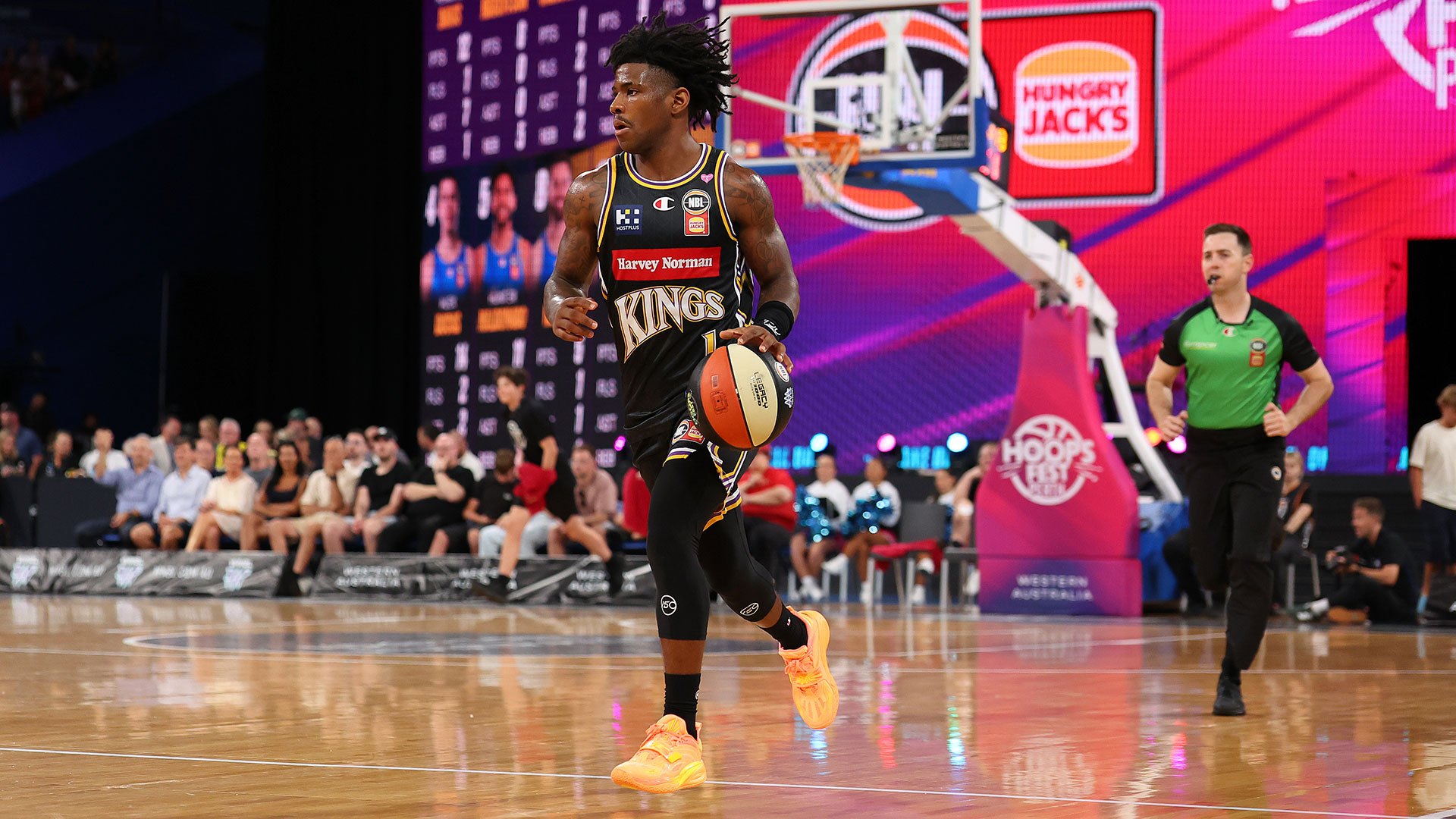 “I wouldn’t trade Kendric Davis for anybody"