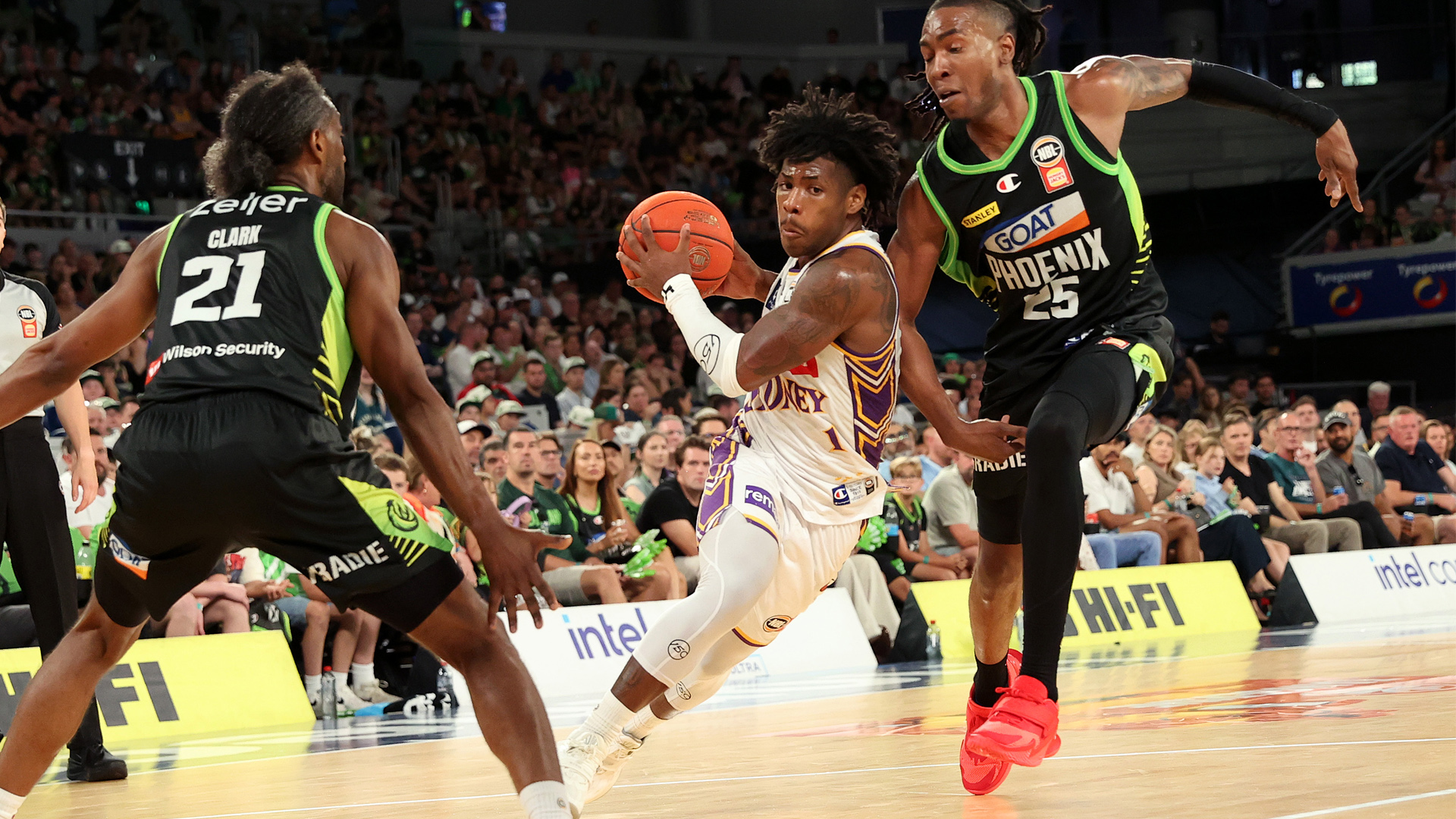 Kings send message with win over Phoenix