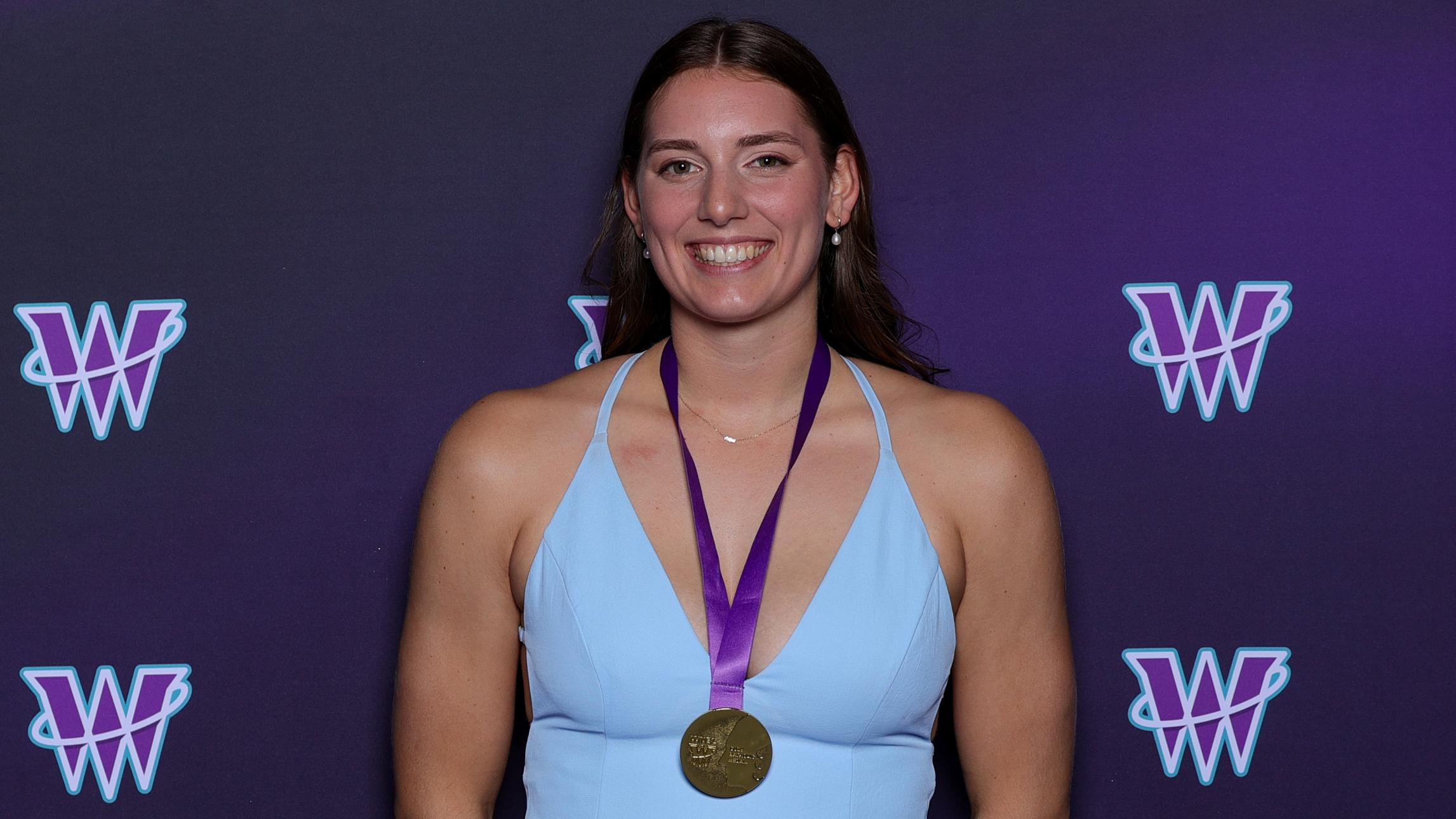 Borlase wins WNBL's Suzy Batkovic MVP award
