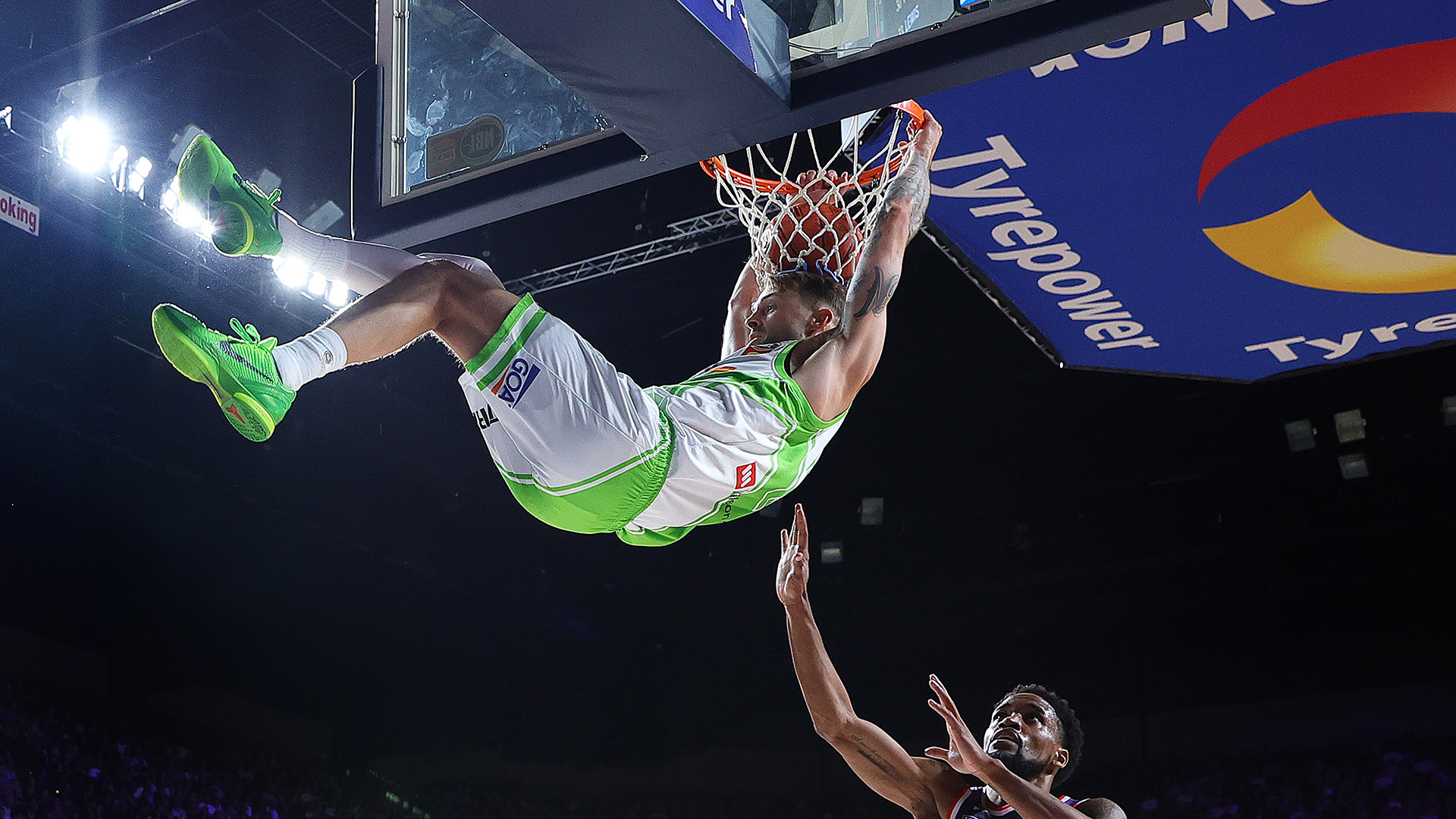 MVP expects Phoenix to "come out slugging"