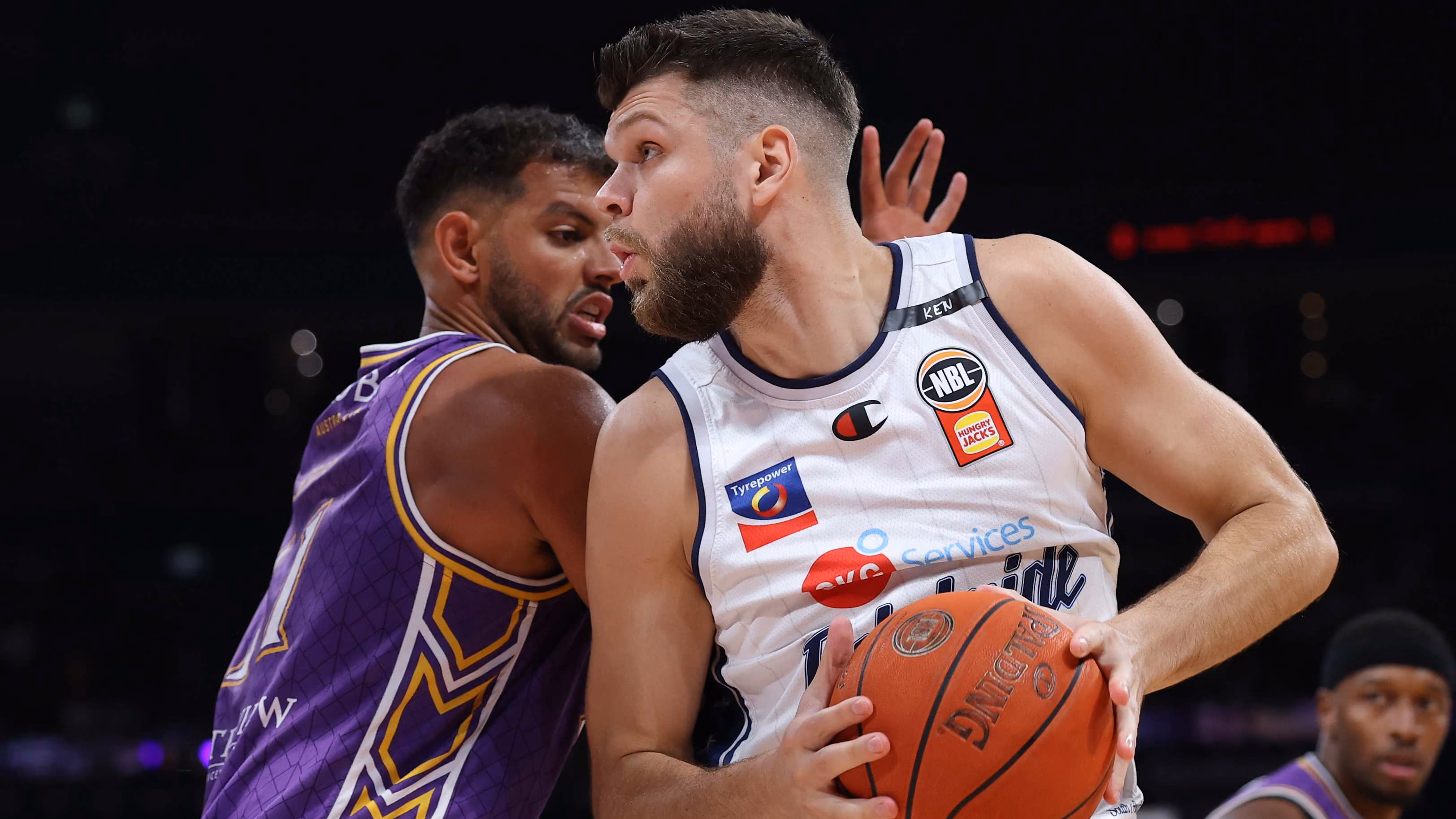 Rakocevic: "Don't touch me!"