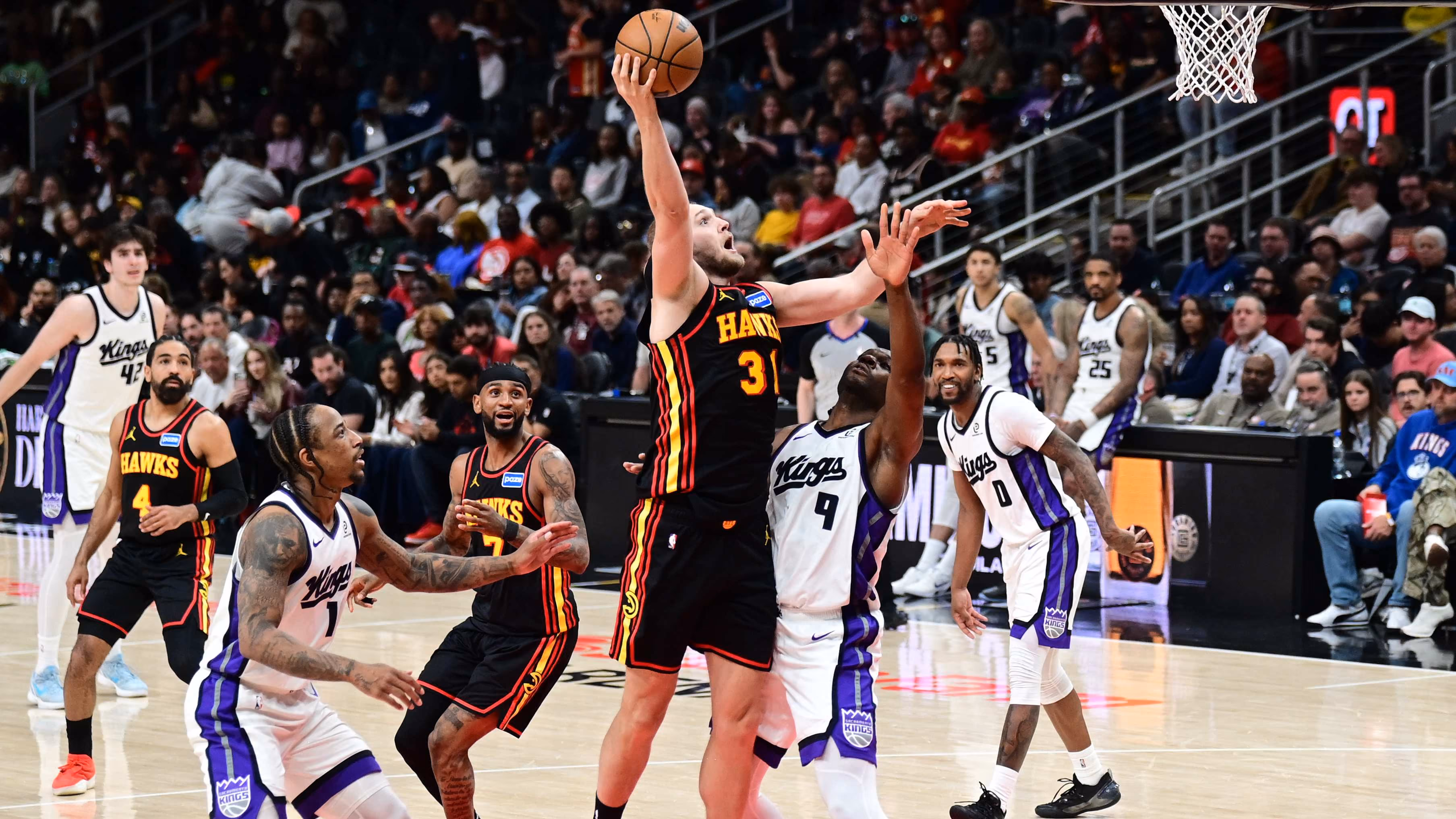 Aussies Abroad: Landale steps up for Hawks against Kings