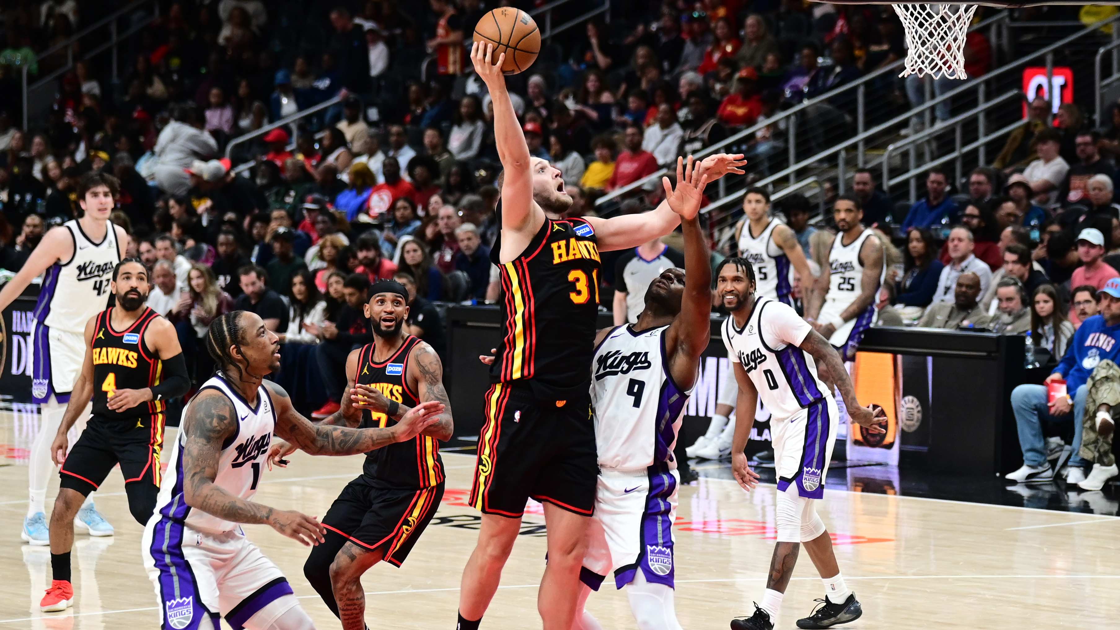 Aussies Abroad: Landale steps up for Hawks against Kings